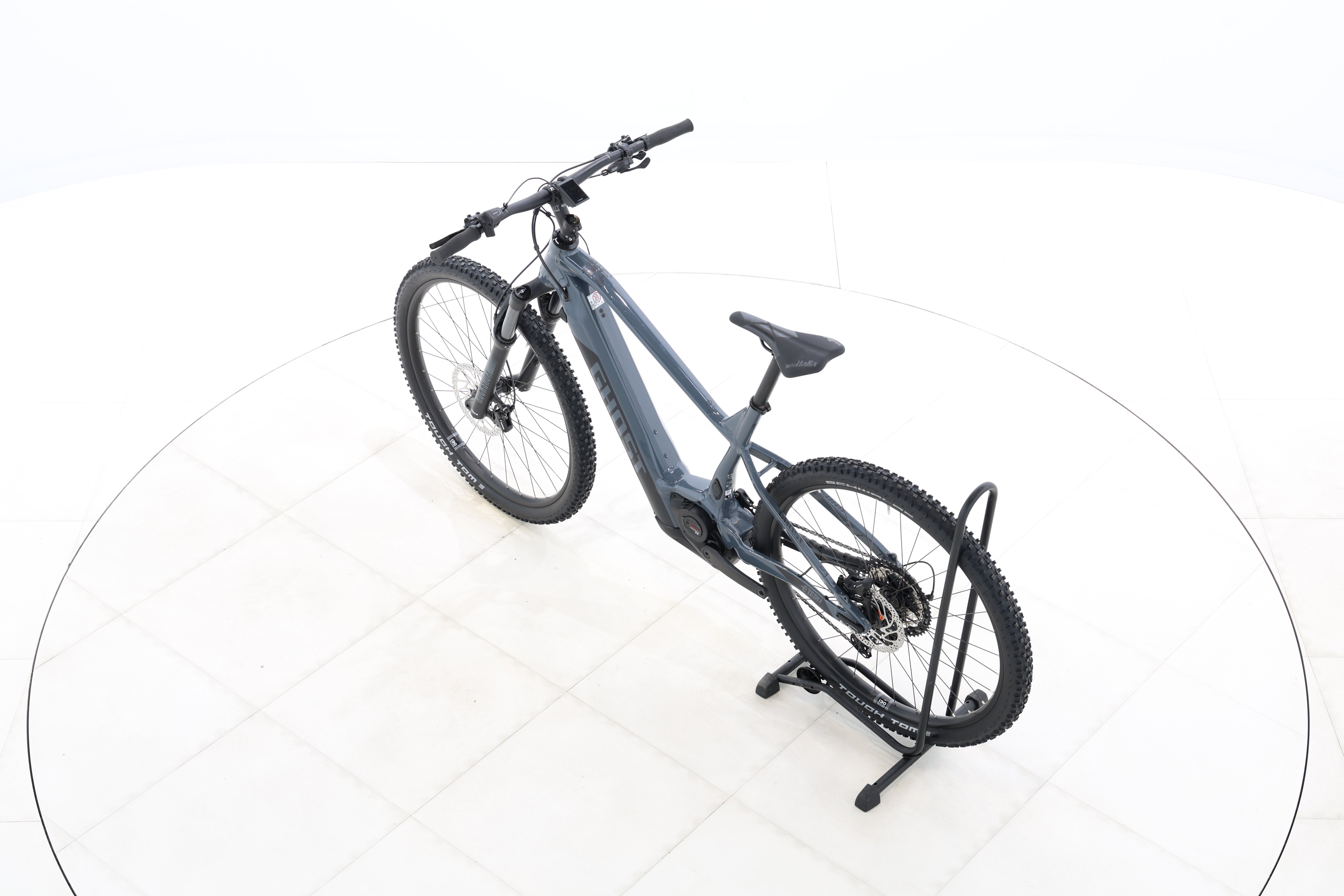 5168fbb6-aa21-4c32-bd2e-7c525d23193f