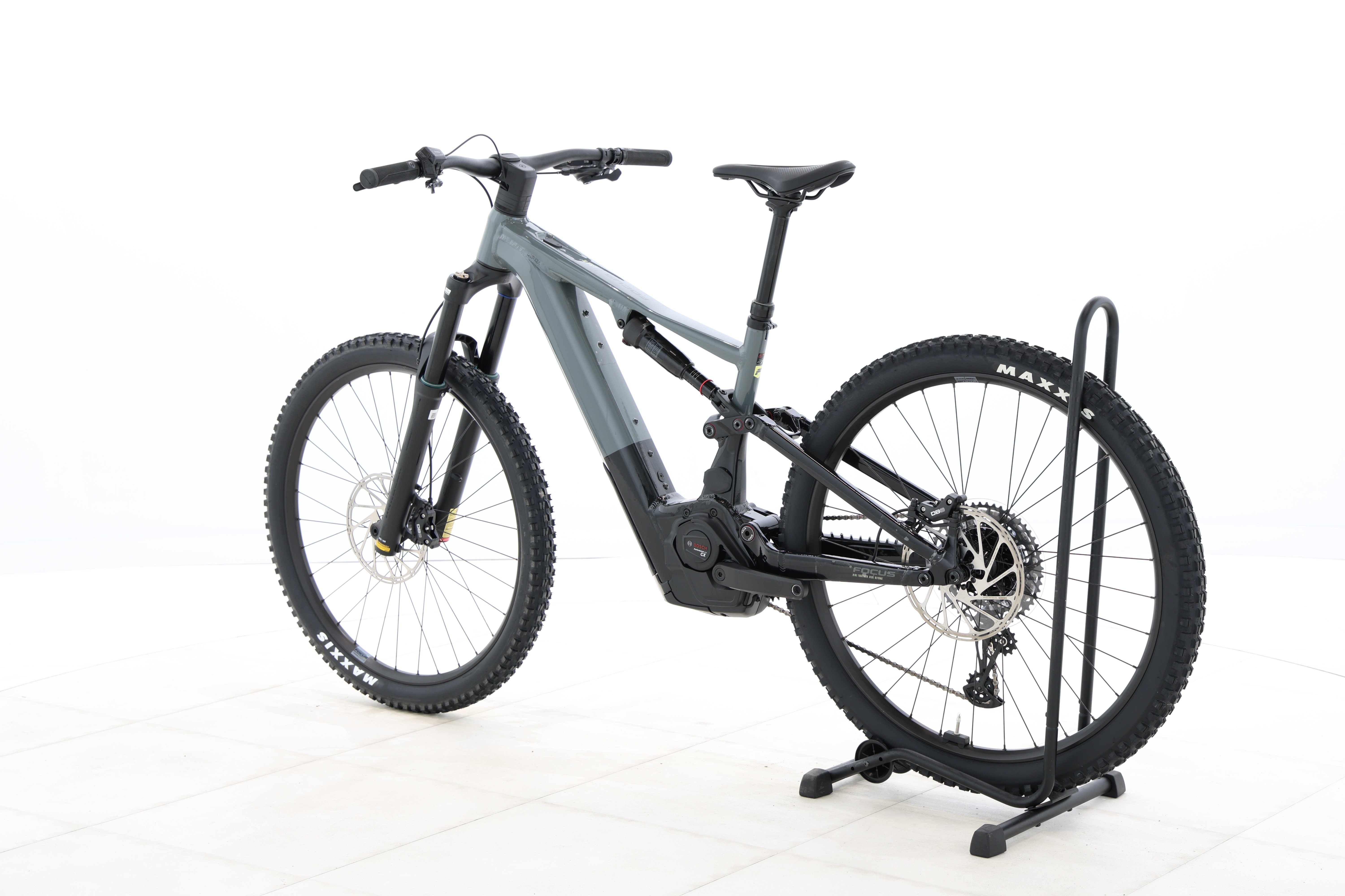 069cfb44-89a6-4e05-b863-f3d8bc924e65