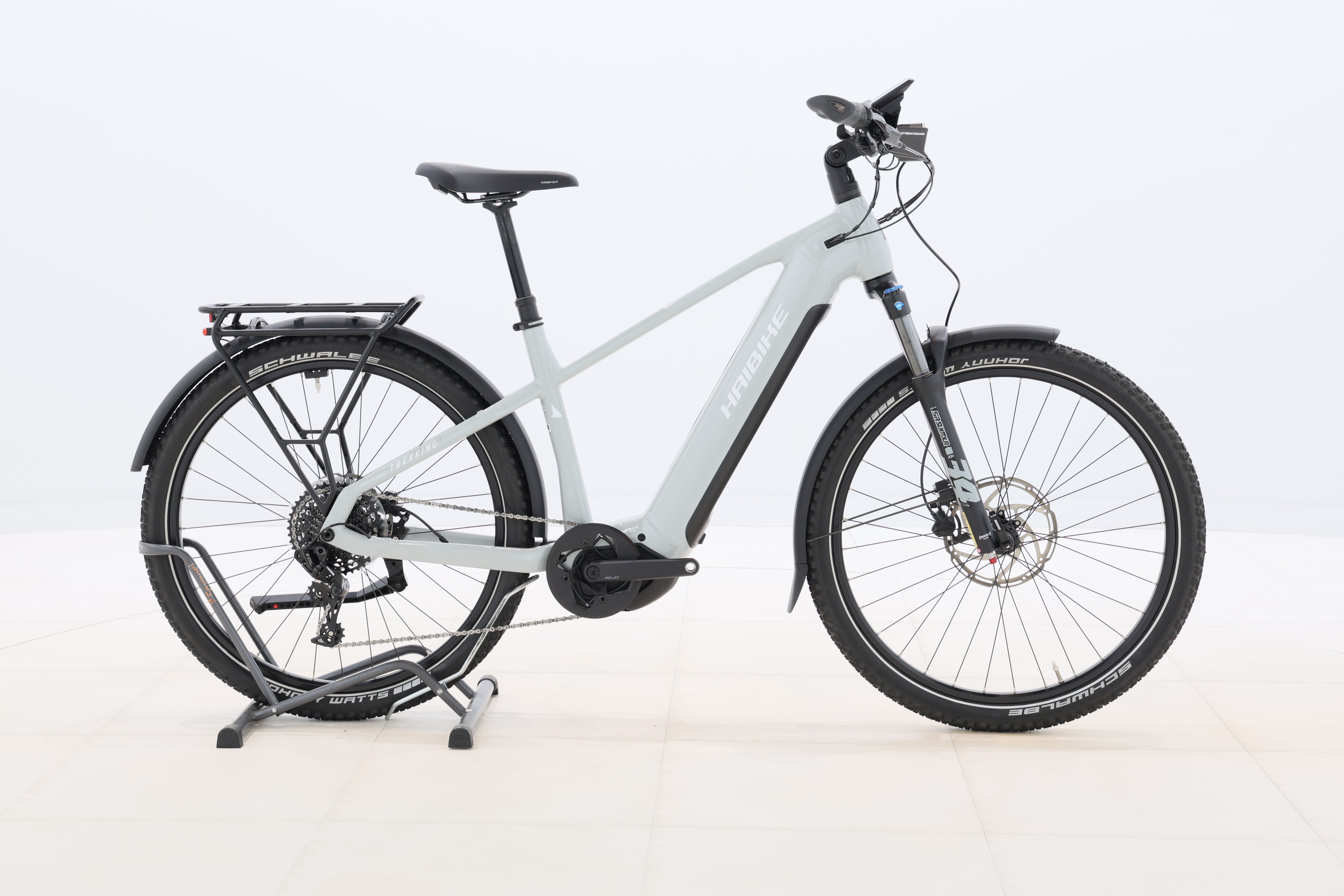 b4061566-01b3-4224-bf3c-eba0a72c7e0d