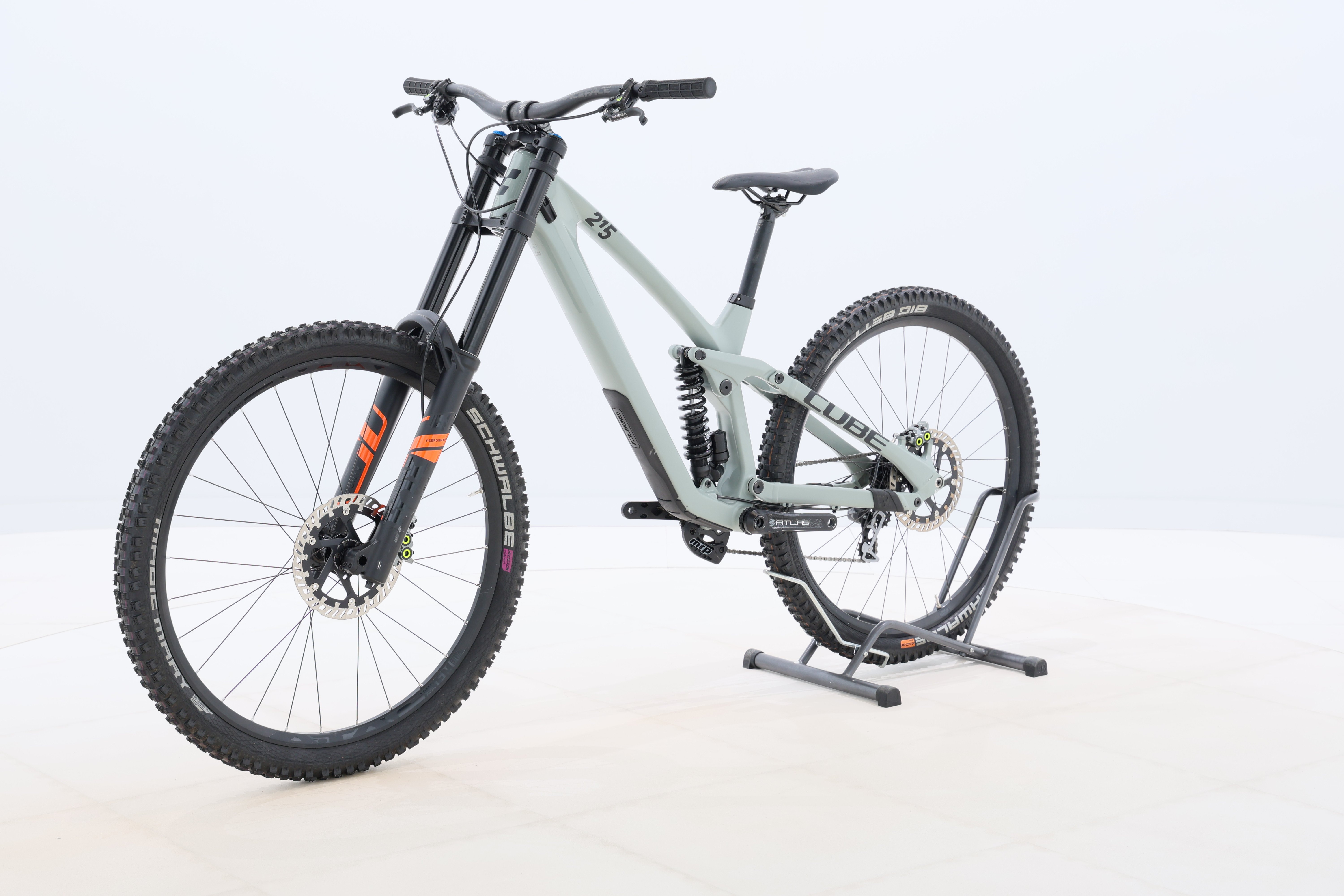 3b1374b0-2bf0-4e0c-aefd-25ee813e596f