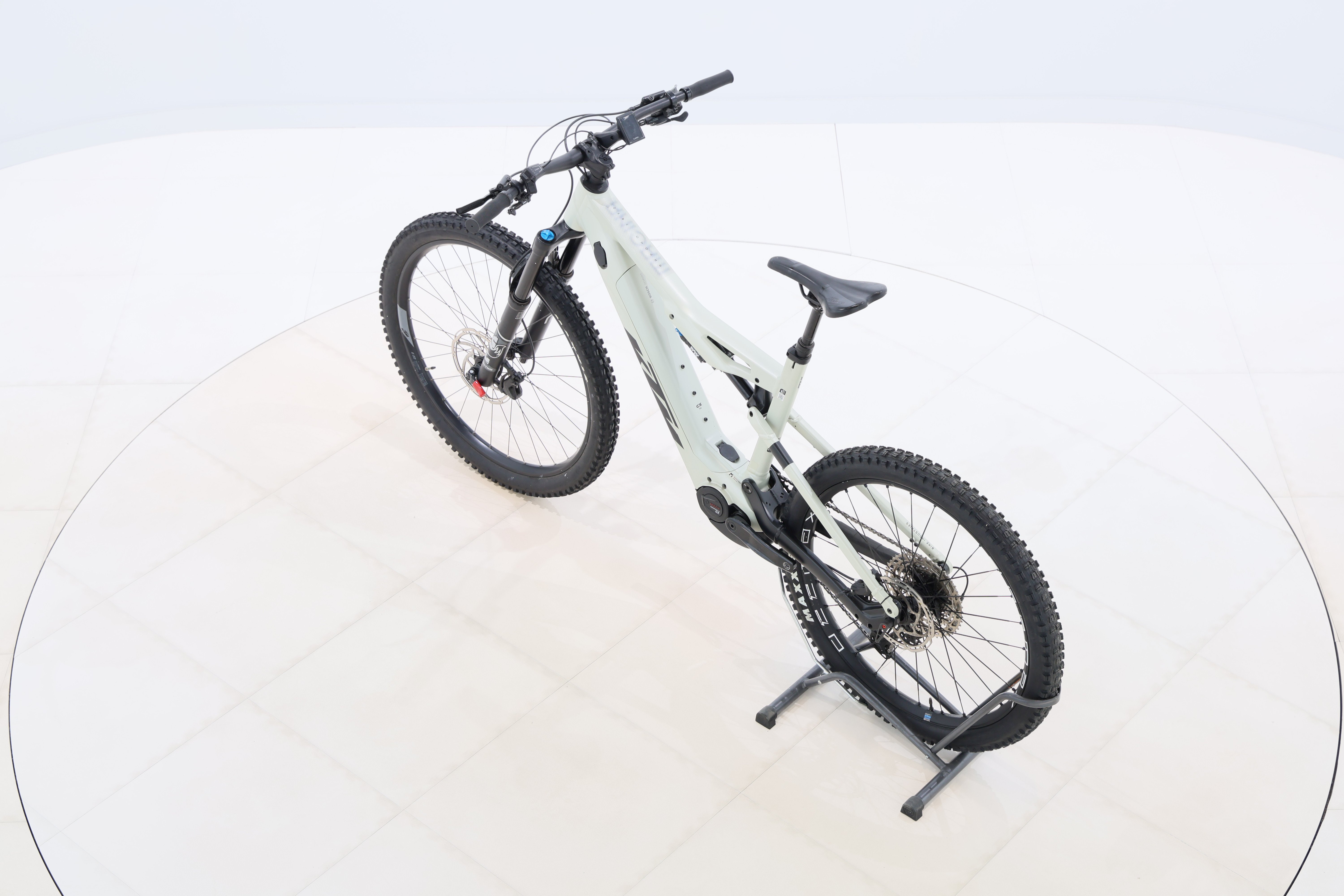 a1b650cd-a423-4338-b436-729a34622da6