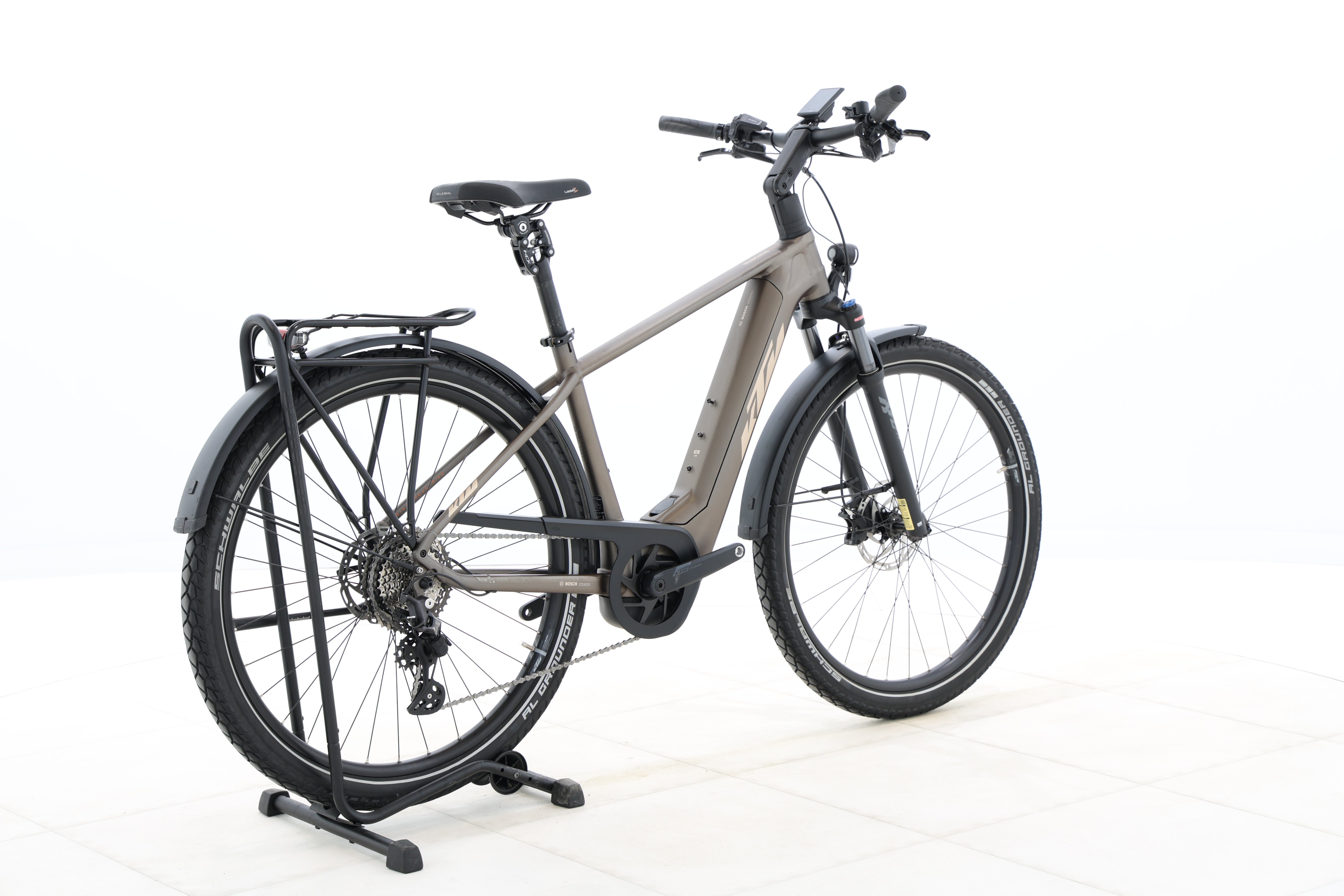 edb633d5-89d4-40b2-bd98-1f78eb5e728f