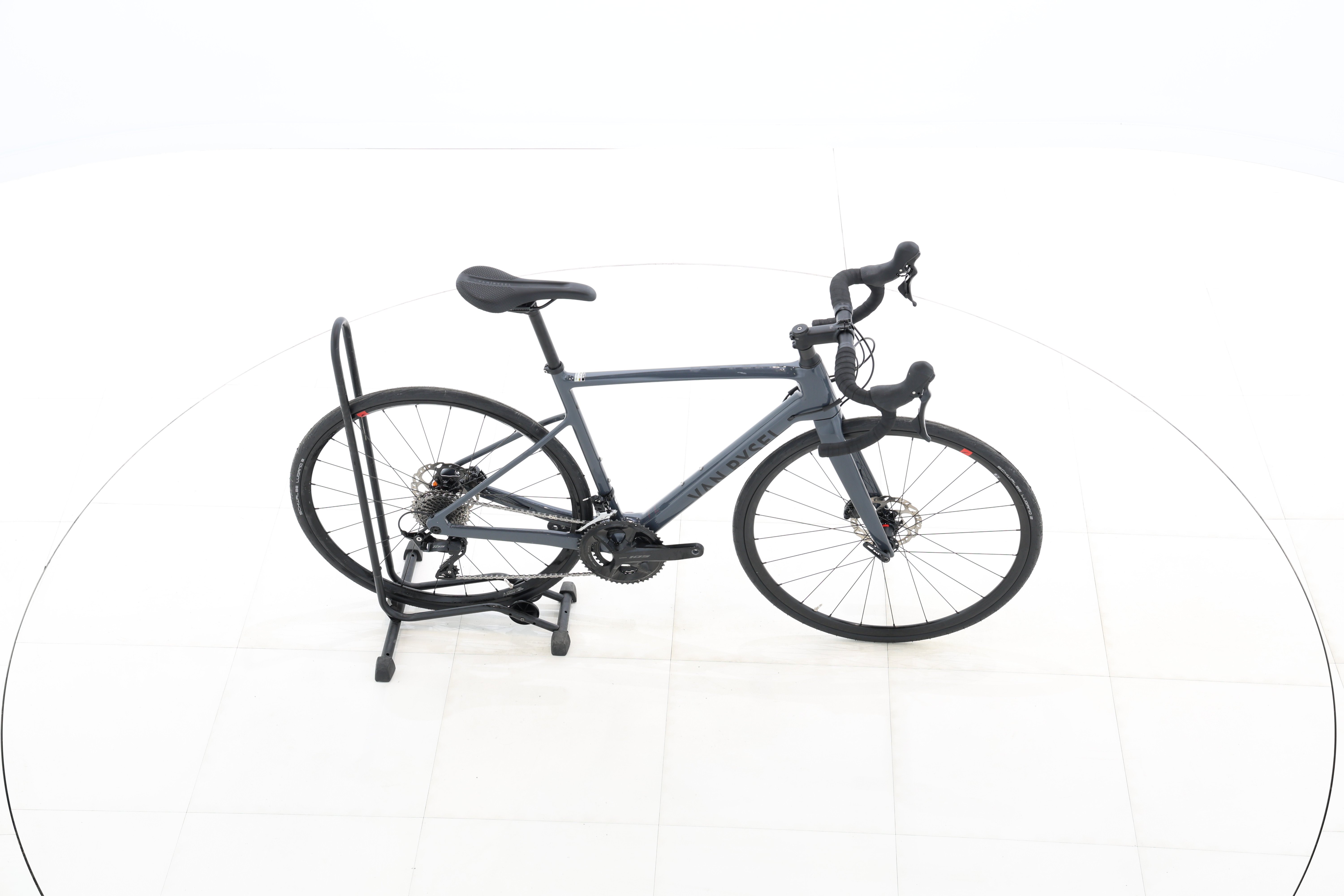 6951b8fd-3996-4b7f-973d-7713d286f8b1