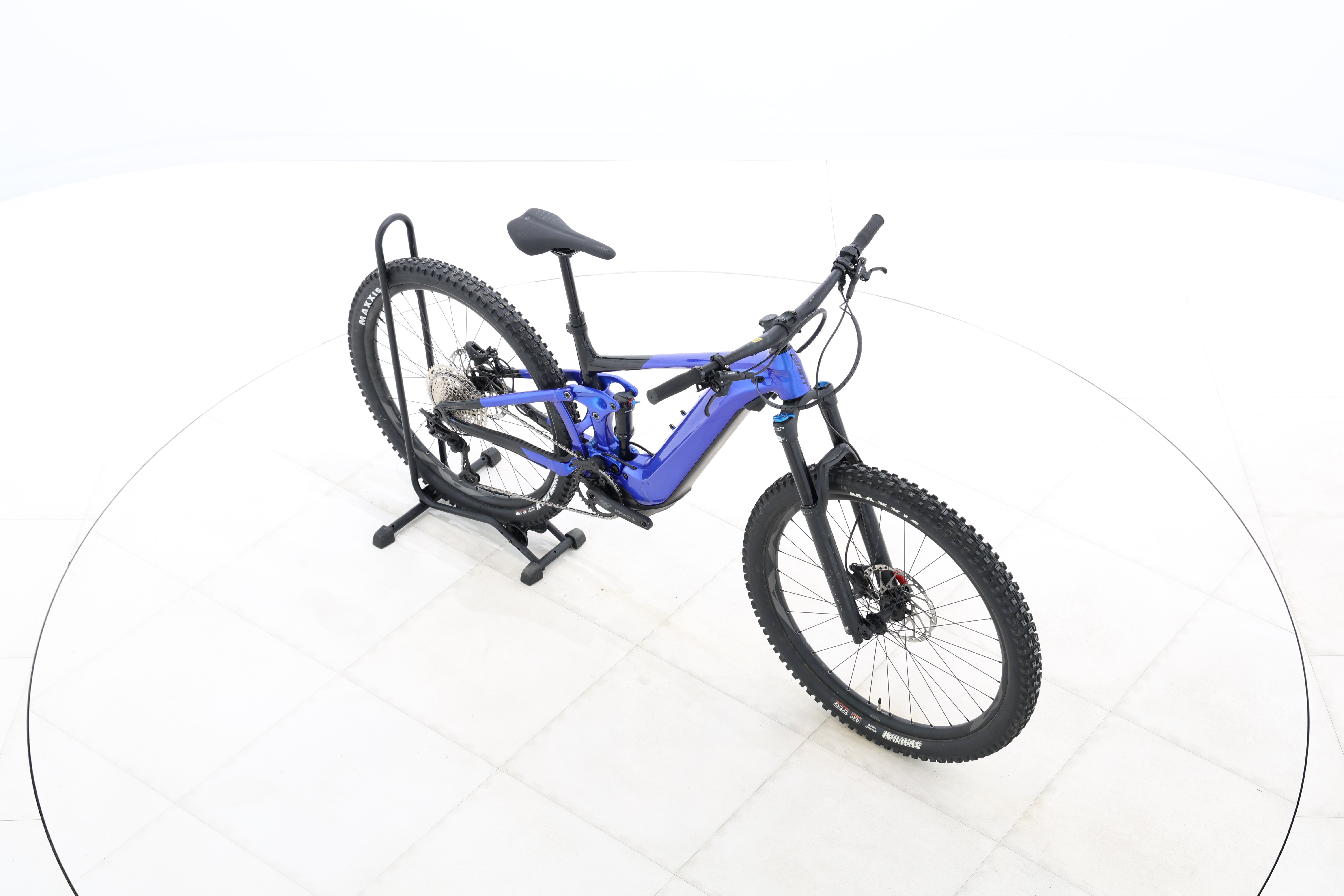 e7284358-25a9-413a-ad94-7ca601221d97