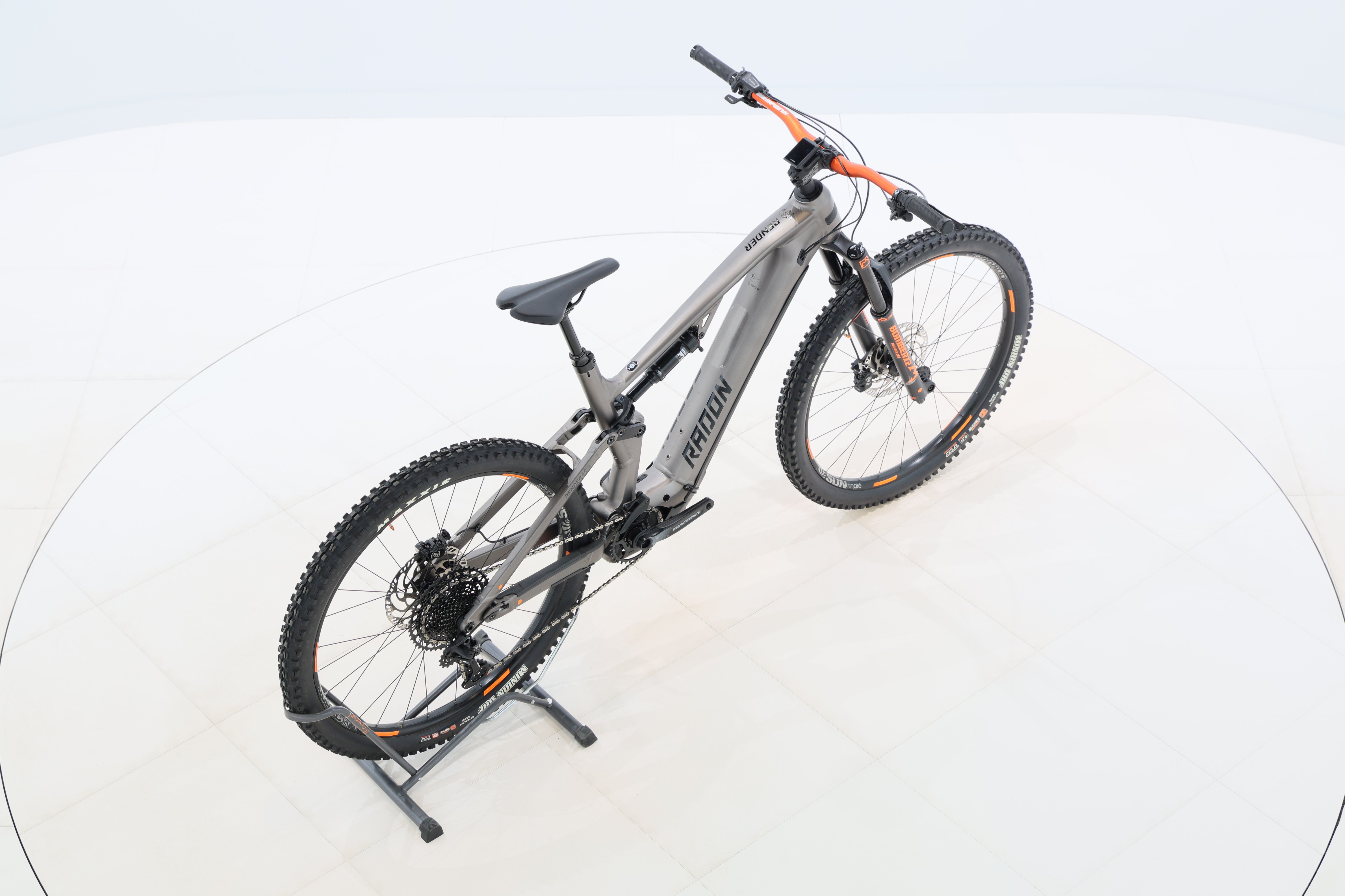 27ea86b6-5d00-4911-a890-b7d573333071