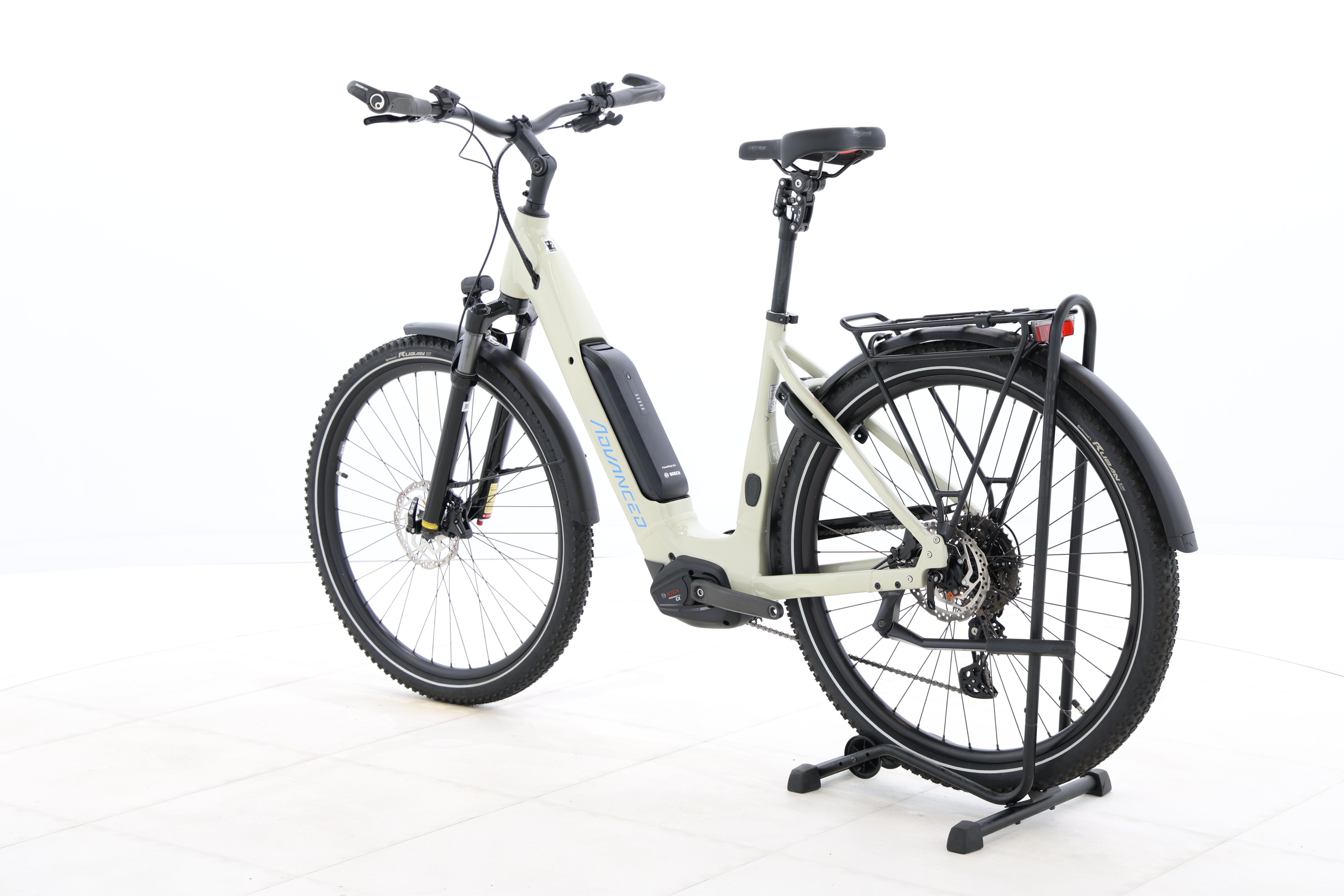 b3f08817-f384-4e15-ac92-39fa5dc1b983