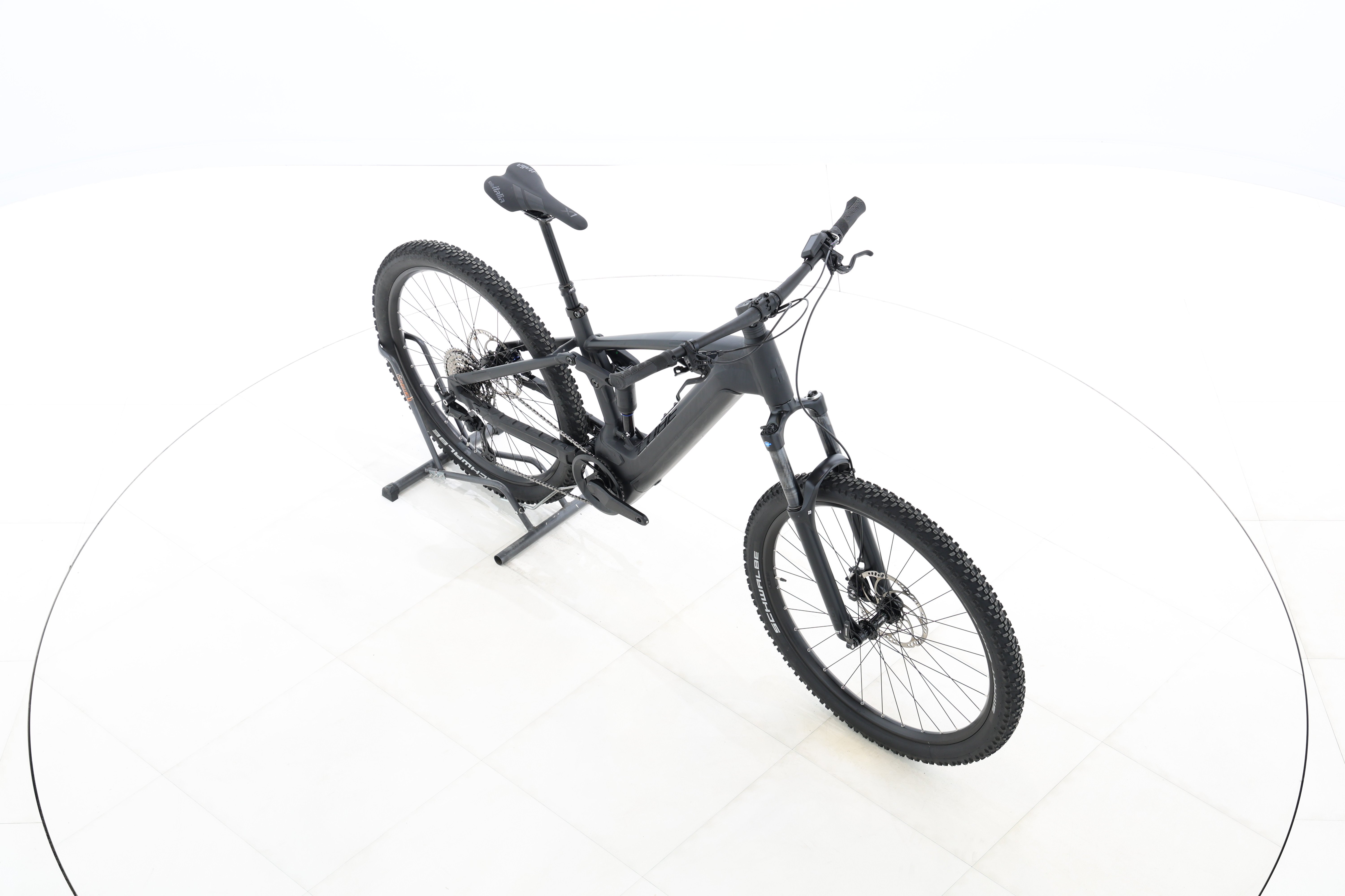 402c21ad-b475-467b-ab94-2378e25e84b8