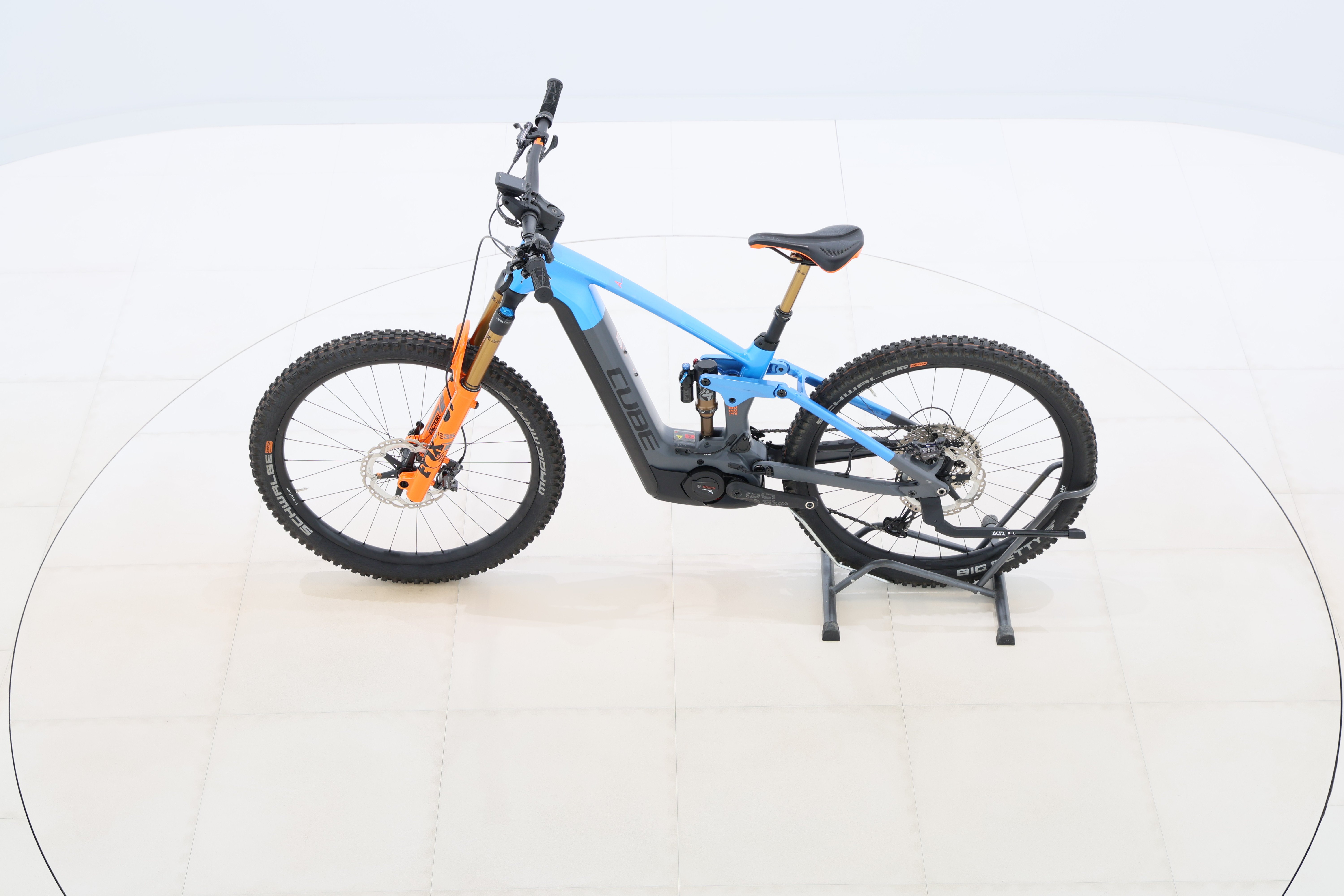 59a40ce0-bfdf-4b98-b332-24fff2efe58f