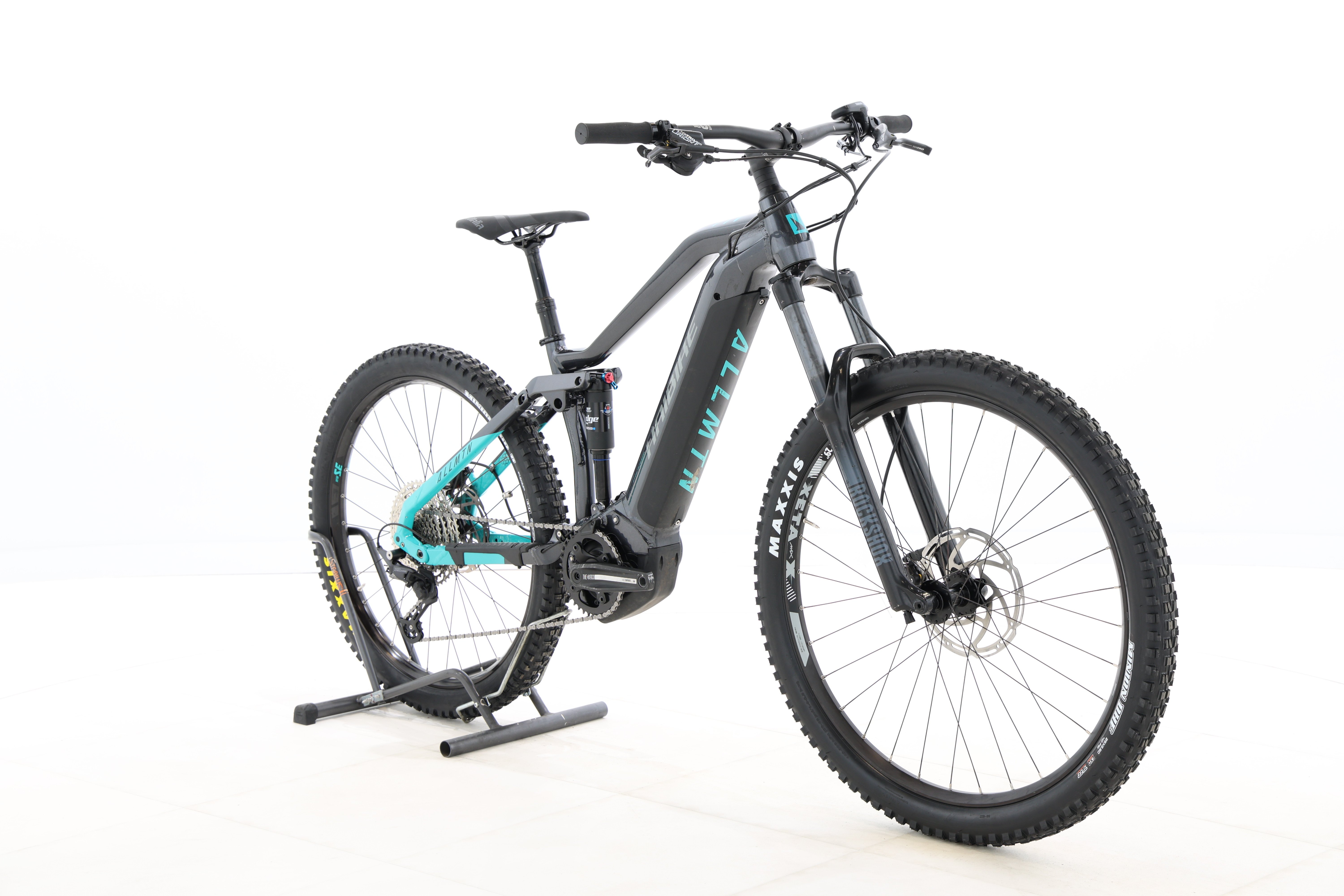 f98ef85e-1c80-41b1-8162-5f03af218caf