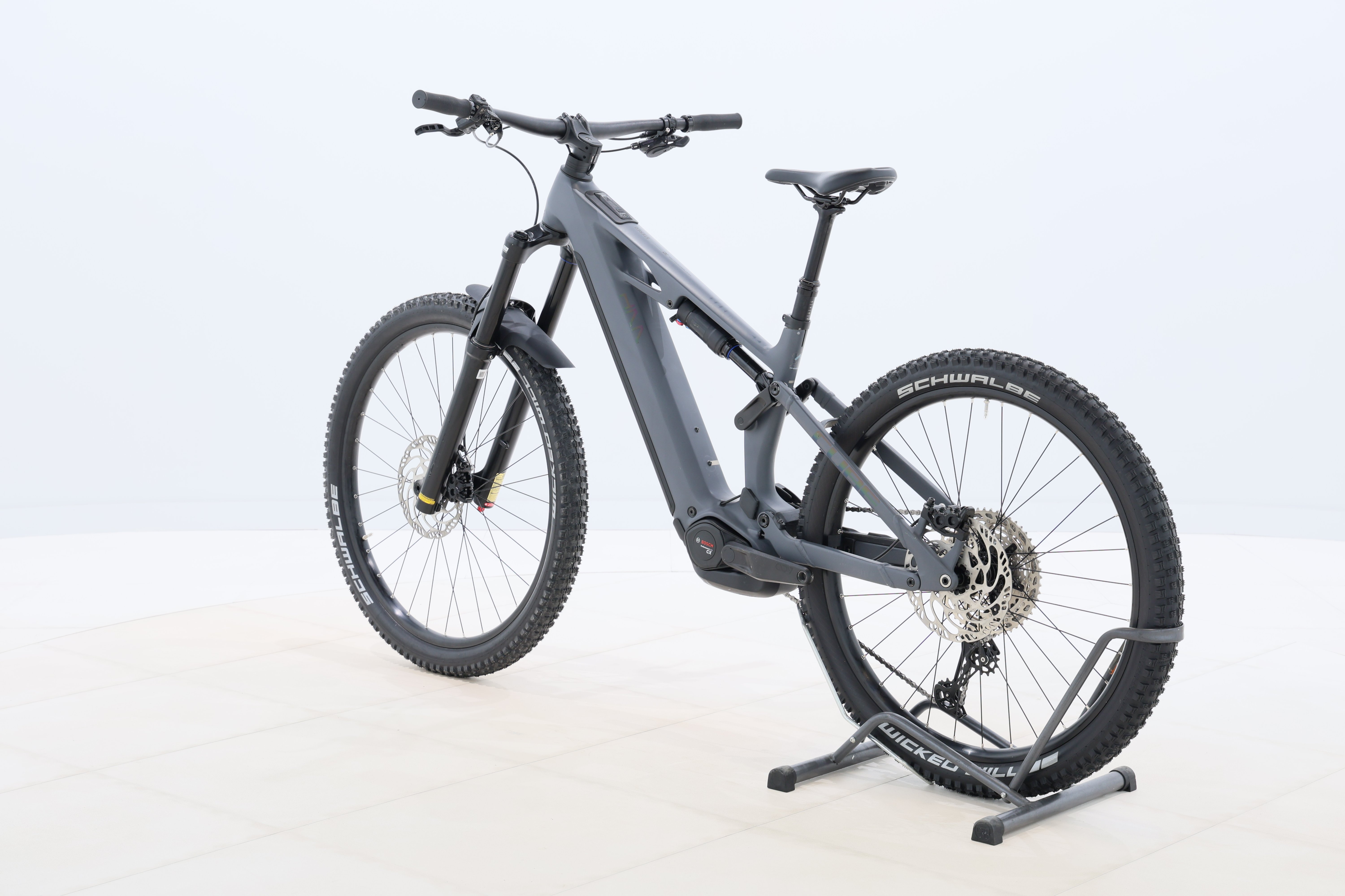 b5d6056c-6c67-42f5-b575-f552944bb0ab