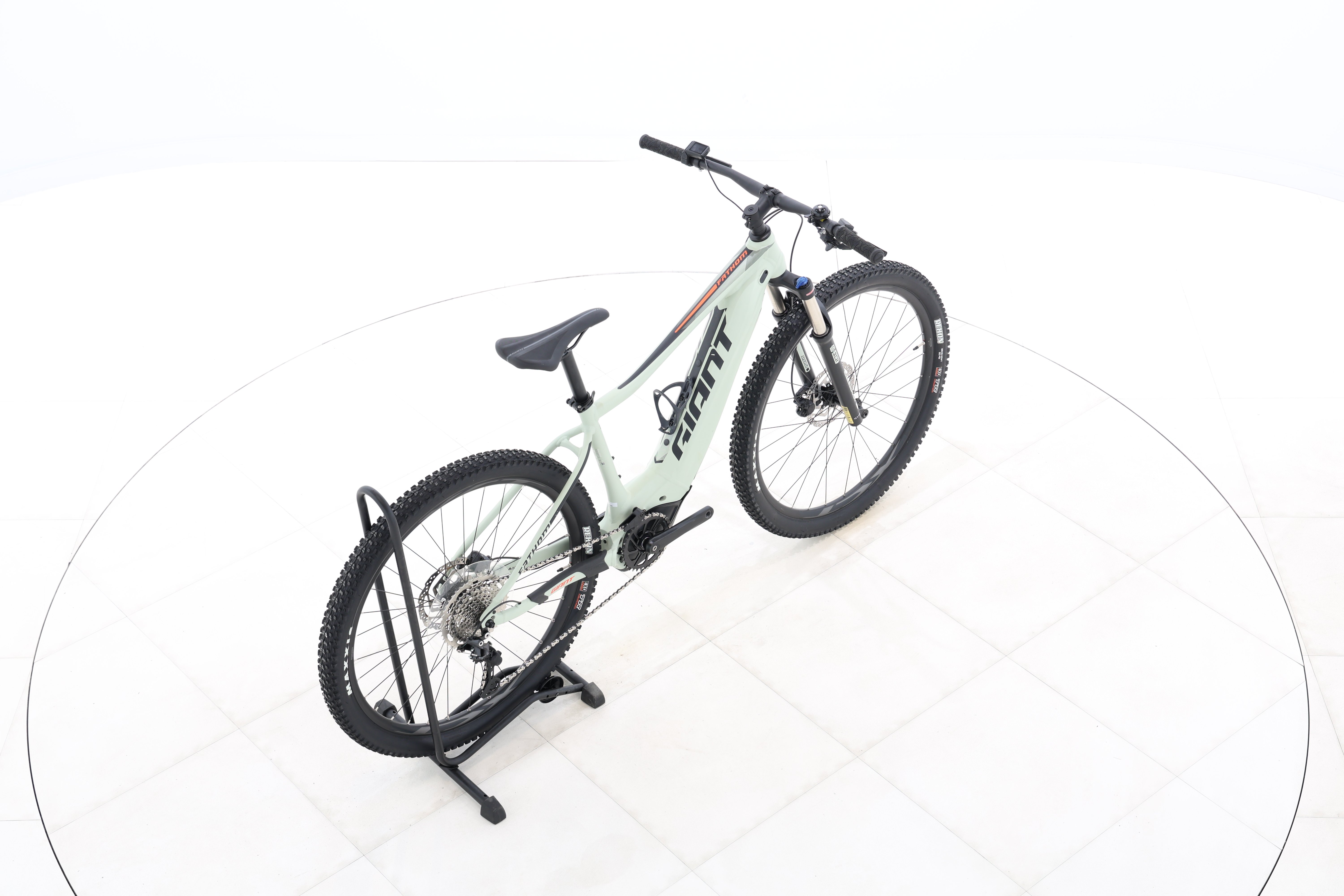 c19e6494-1ec9-4341-92ba-7a0f74d7dc50