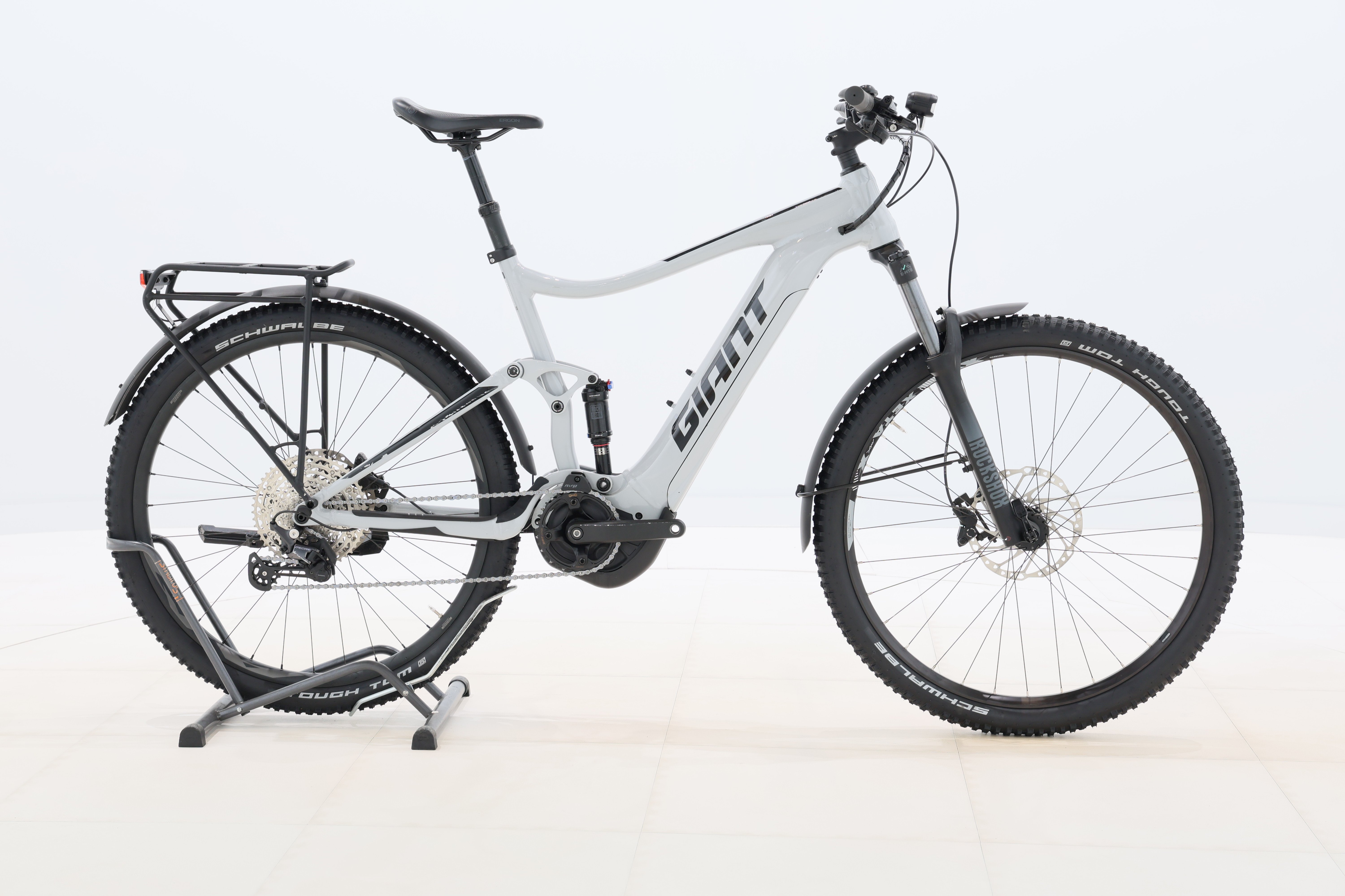 c3eab736-276e-4923-b01b-ad416293176c