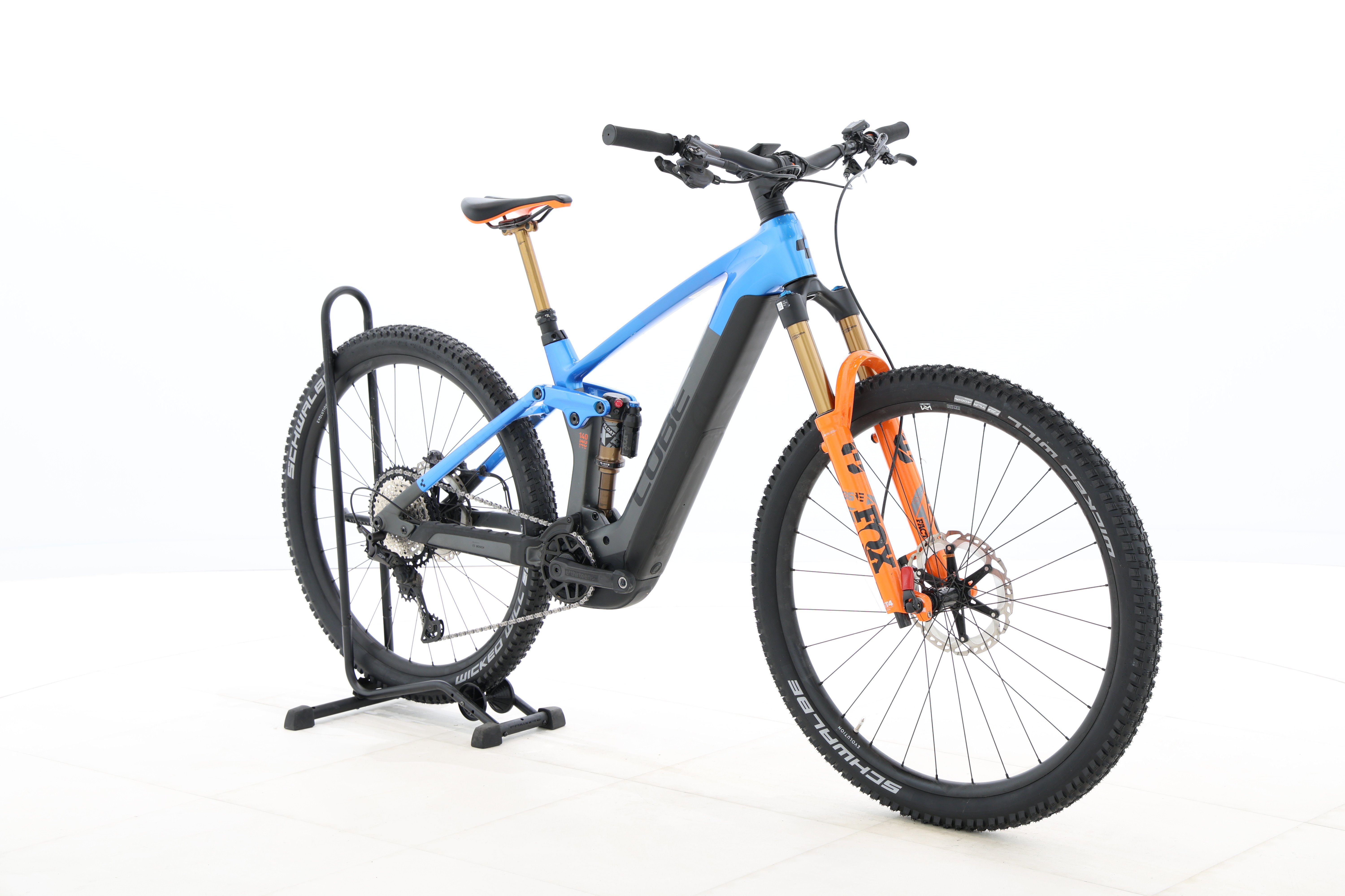 a9becfa7-e7ea-4280-8435-2f9e886a4675