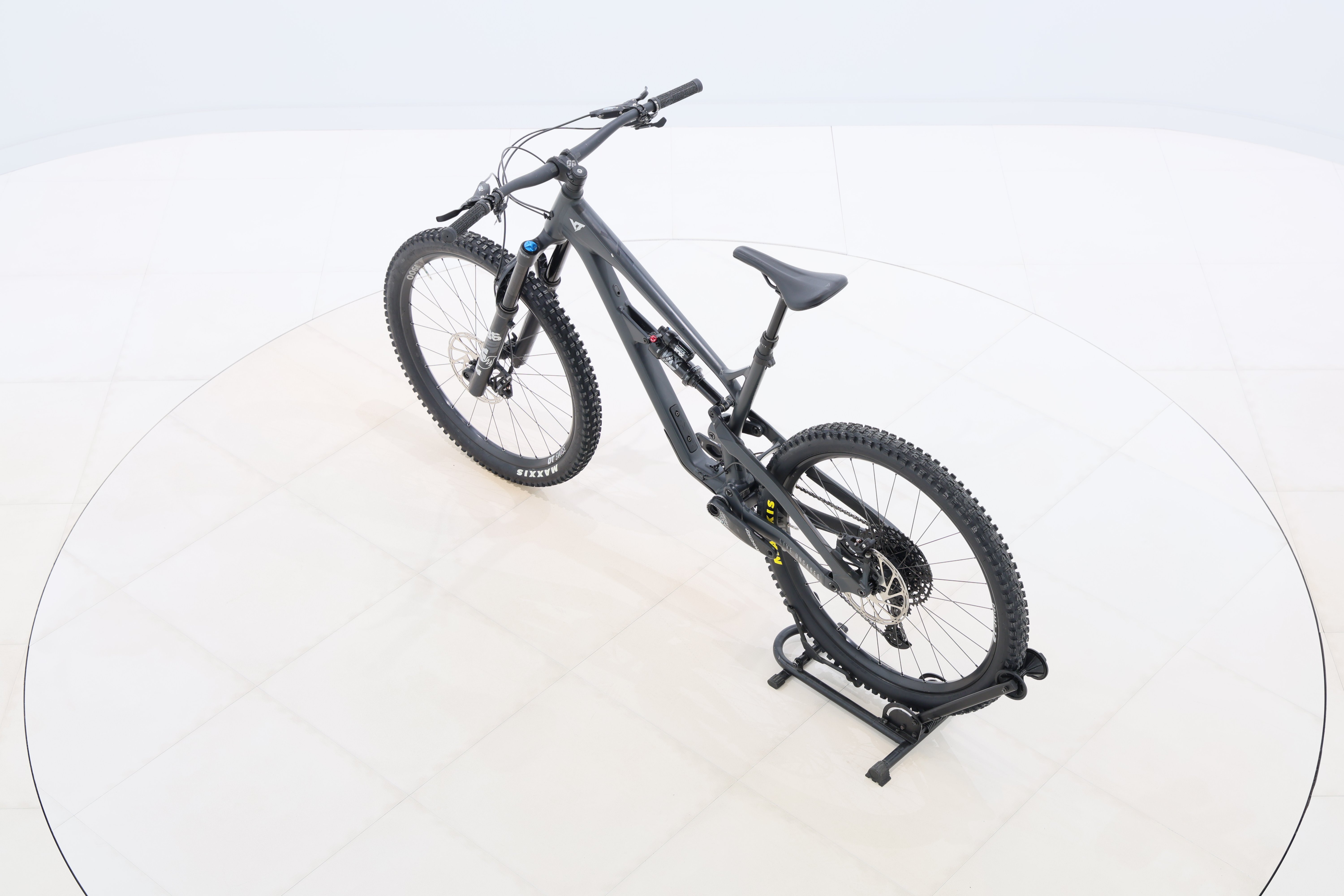 95510991-8a8a-4209-8420-ab95a4008a06