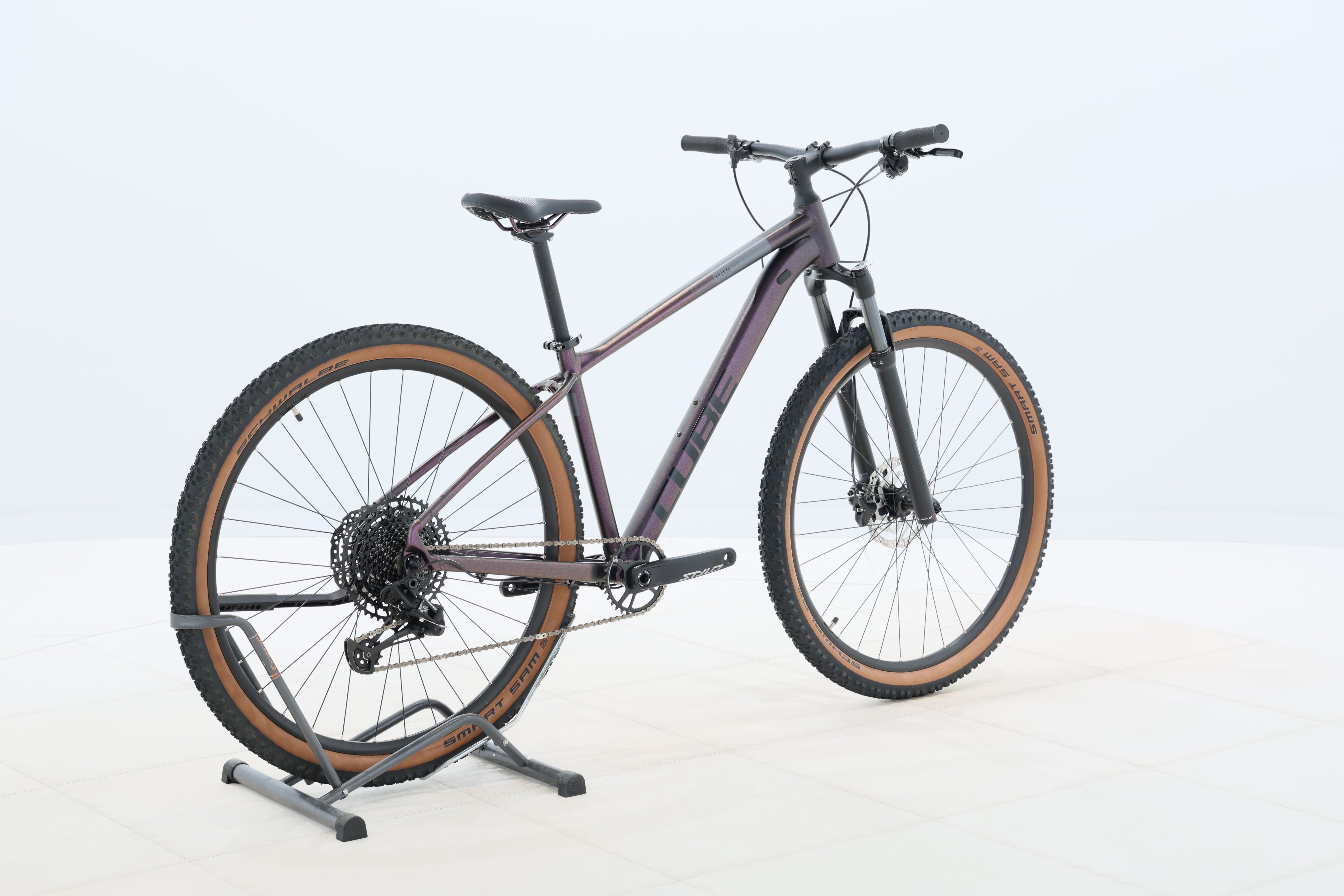 8dc232fb-2274-4584-98bf-f18651c87951