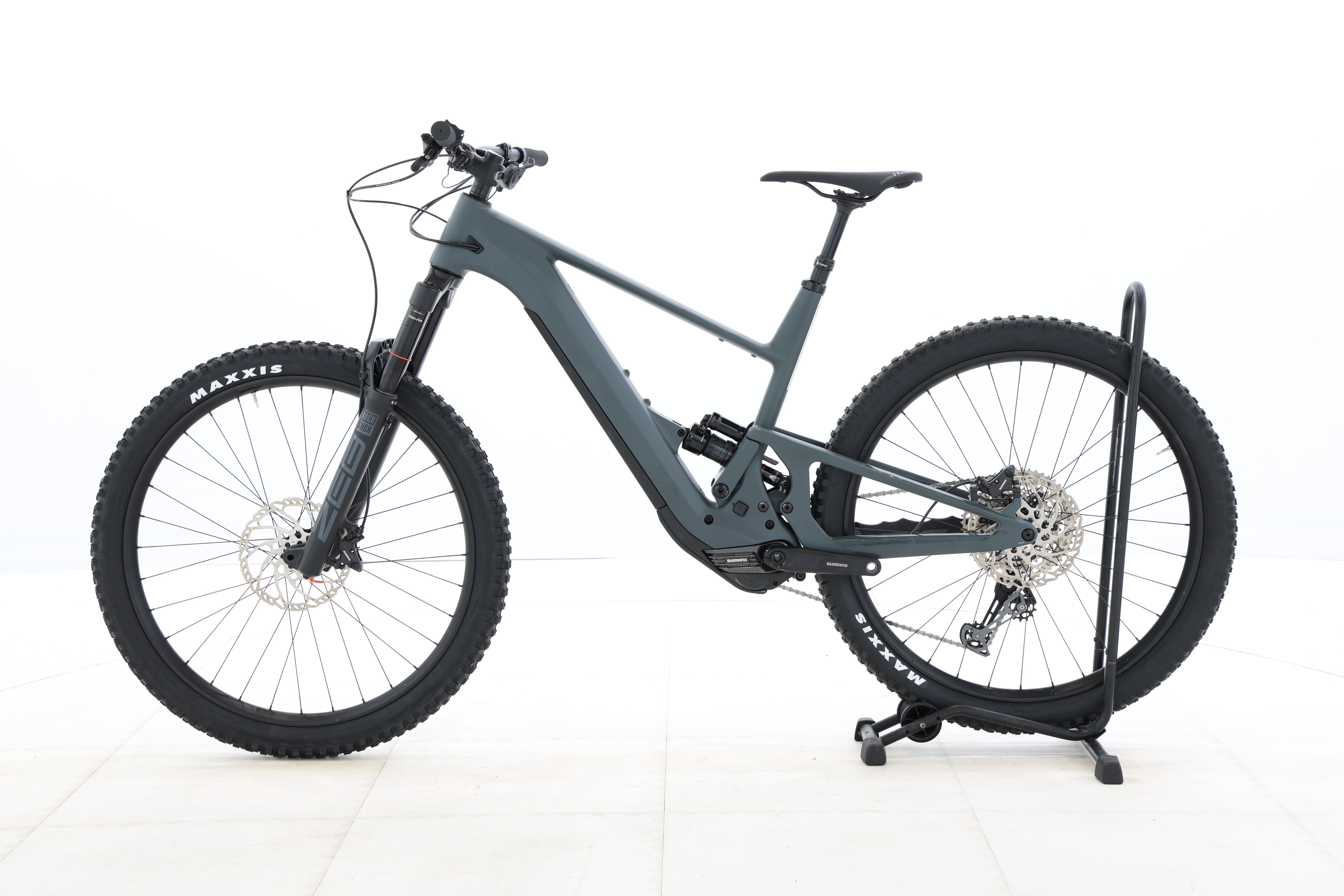 db8bd7a8-98a2-46be-84e4-0746f7f8b7ef