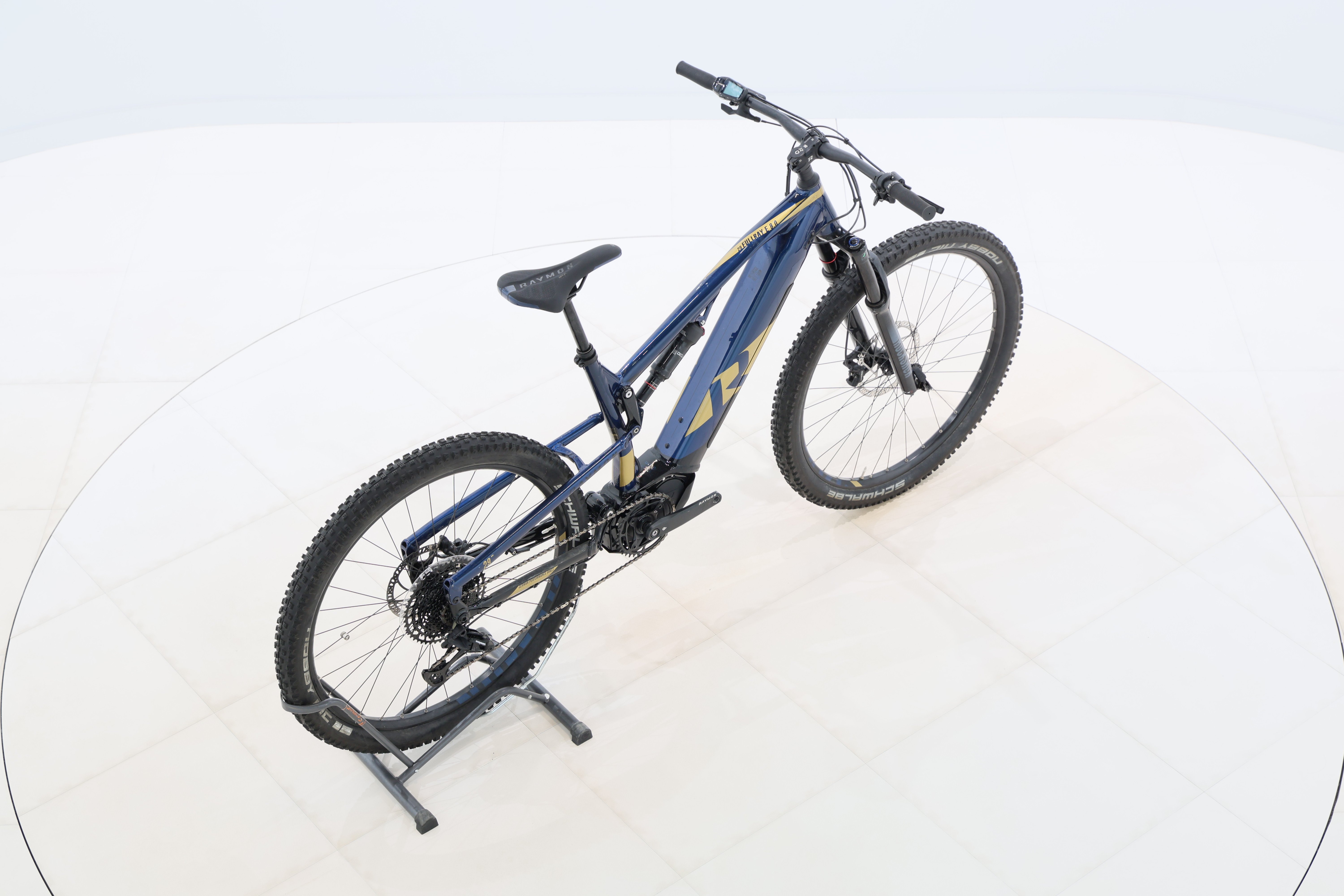 dd0dad86-c82f-45d7-b7bb-f970699b7974