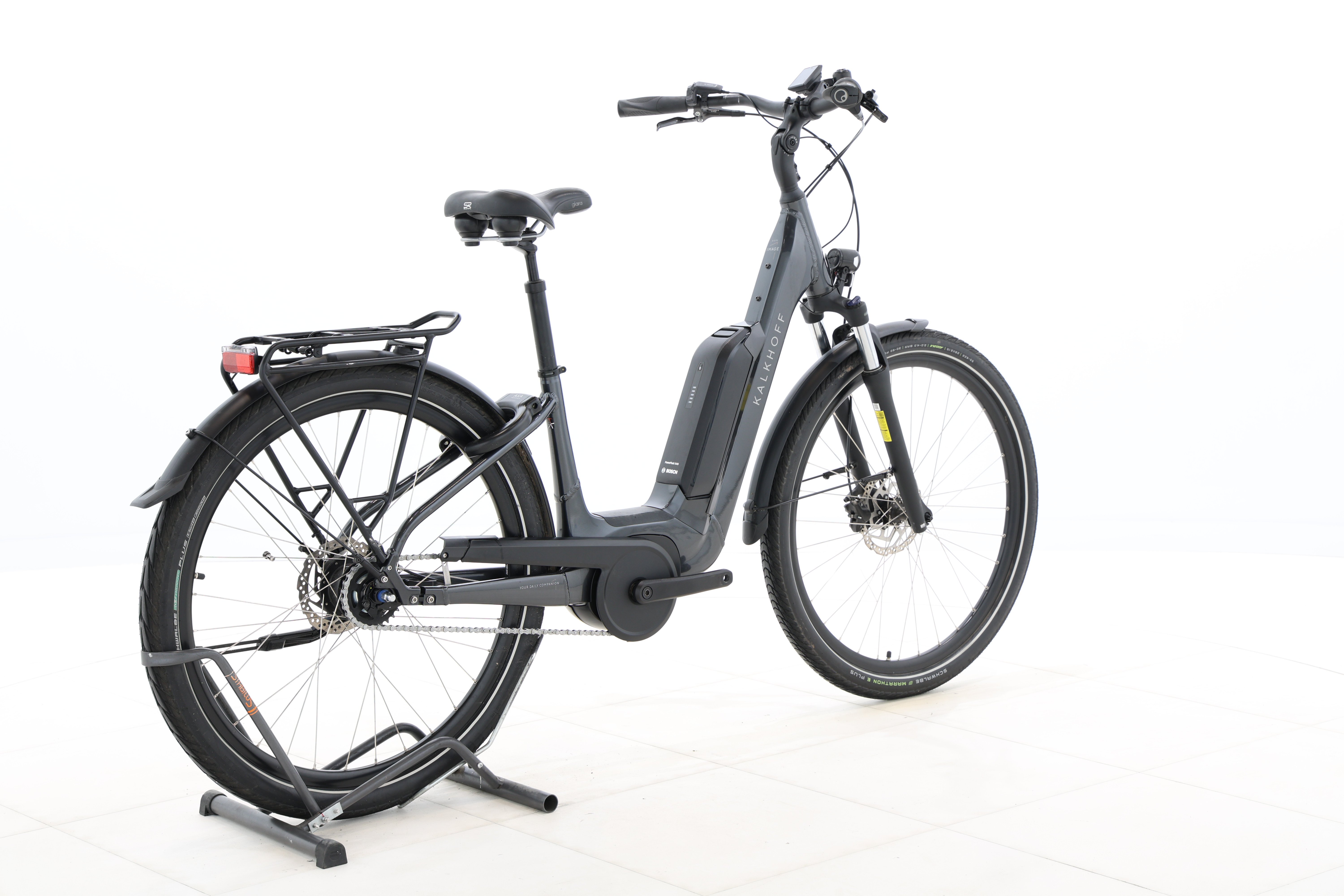 f01b62fe-35c5-46a7-b23d-6cdf5feb2da7