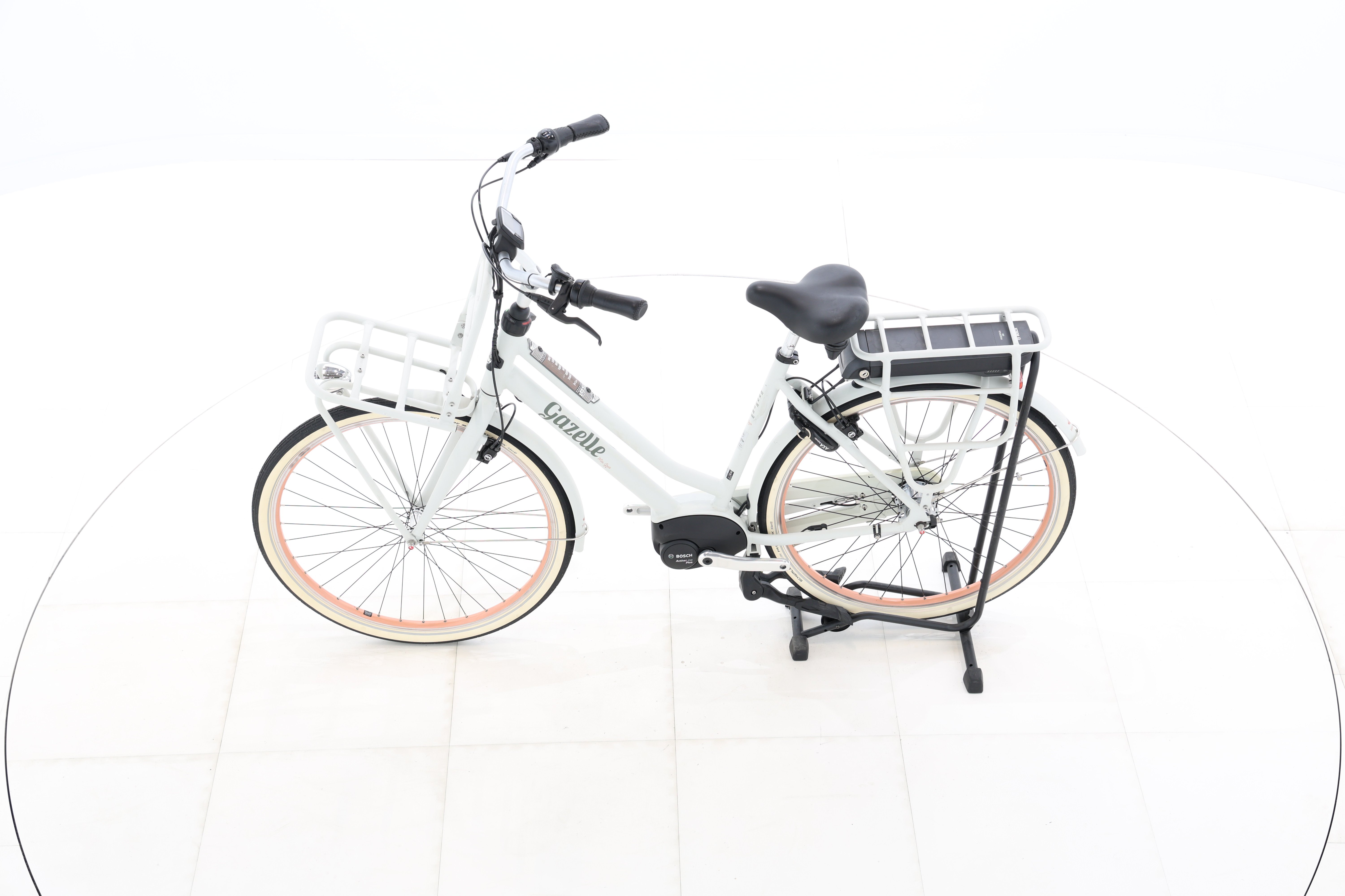 aef33dfc-7970-415d-a1e4-7c1abf181928