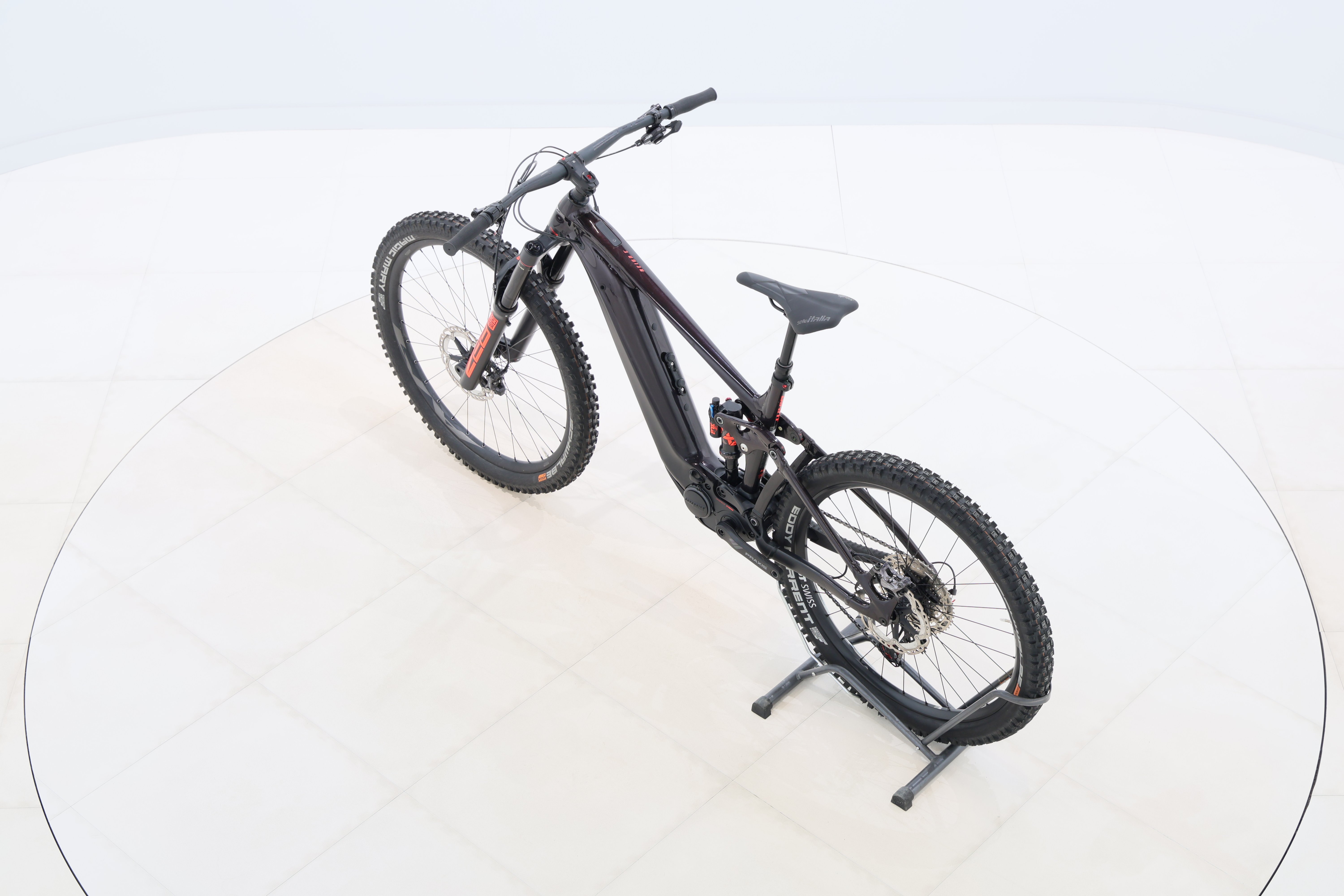 4dcc9b0b-839d-44b1-974a-4687615cf709