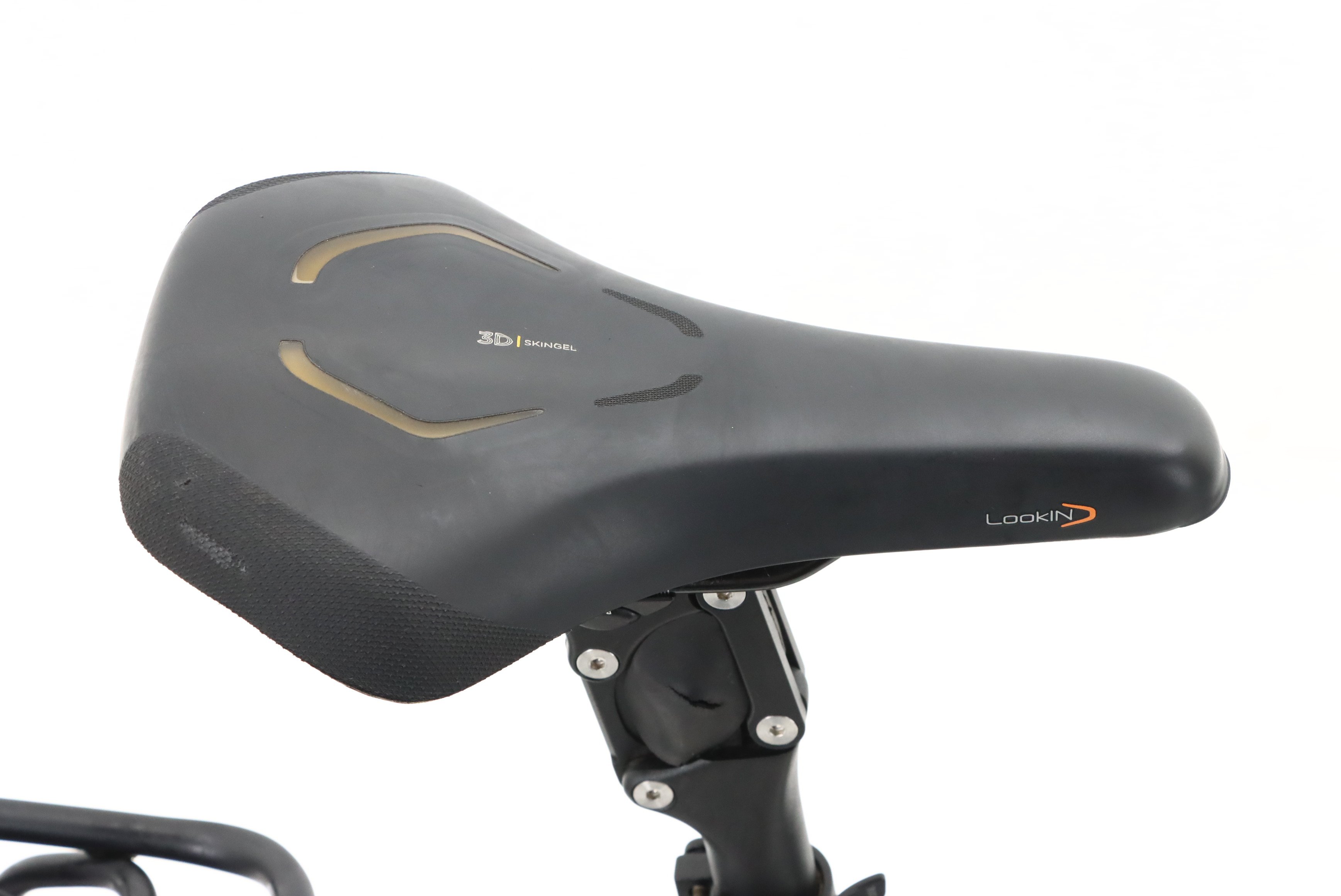 b50db59e-93e4-46a5-b74c-ca5795a4c51e