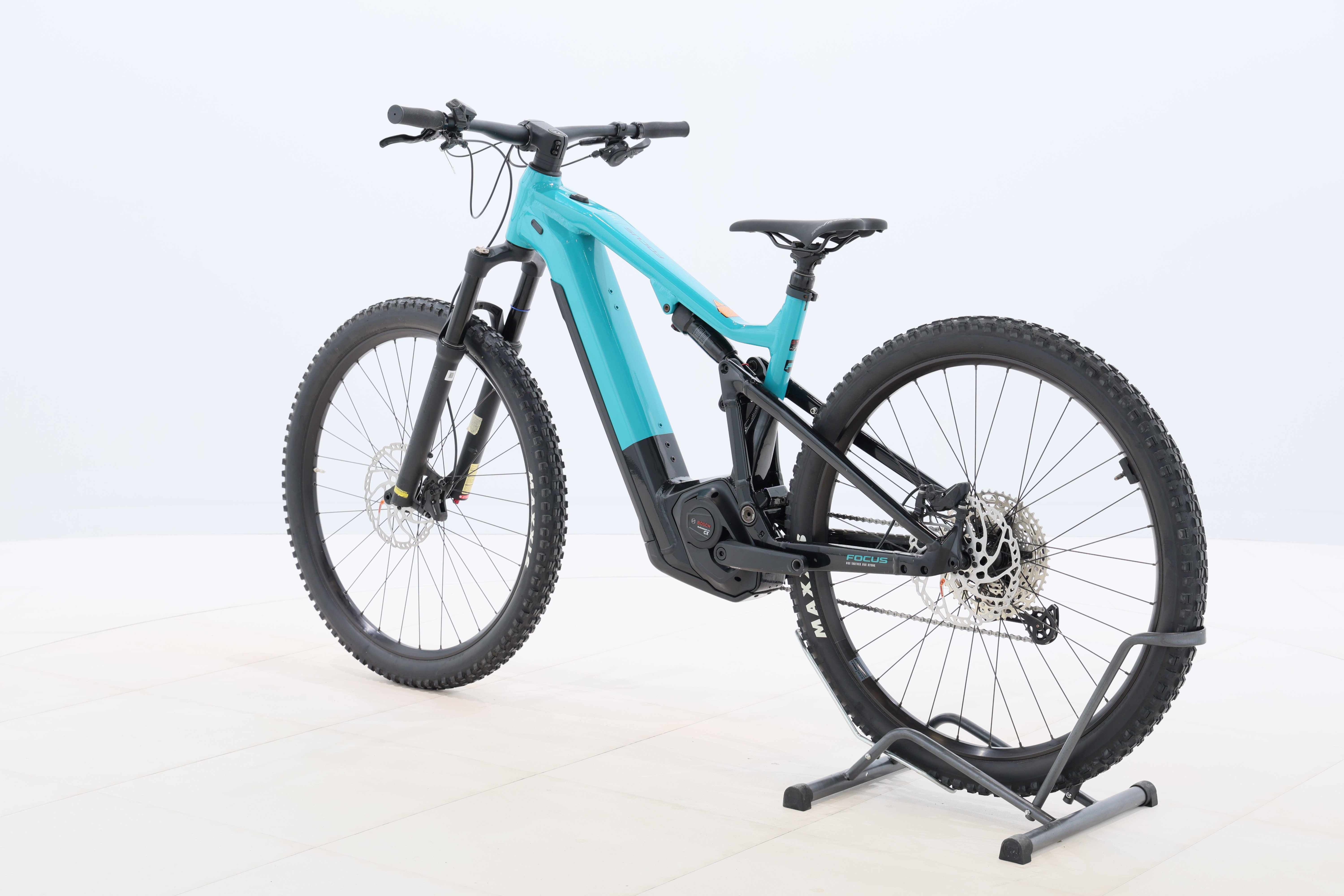 927b5456-08d0-4d80-9e45-e53f0790820e