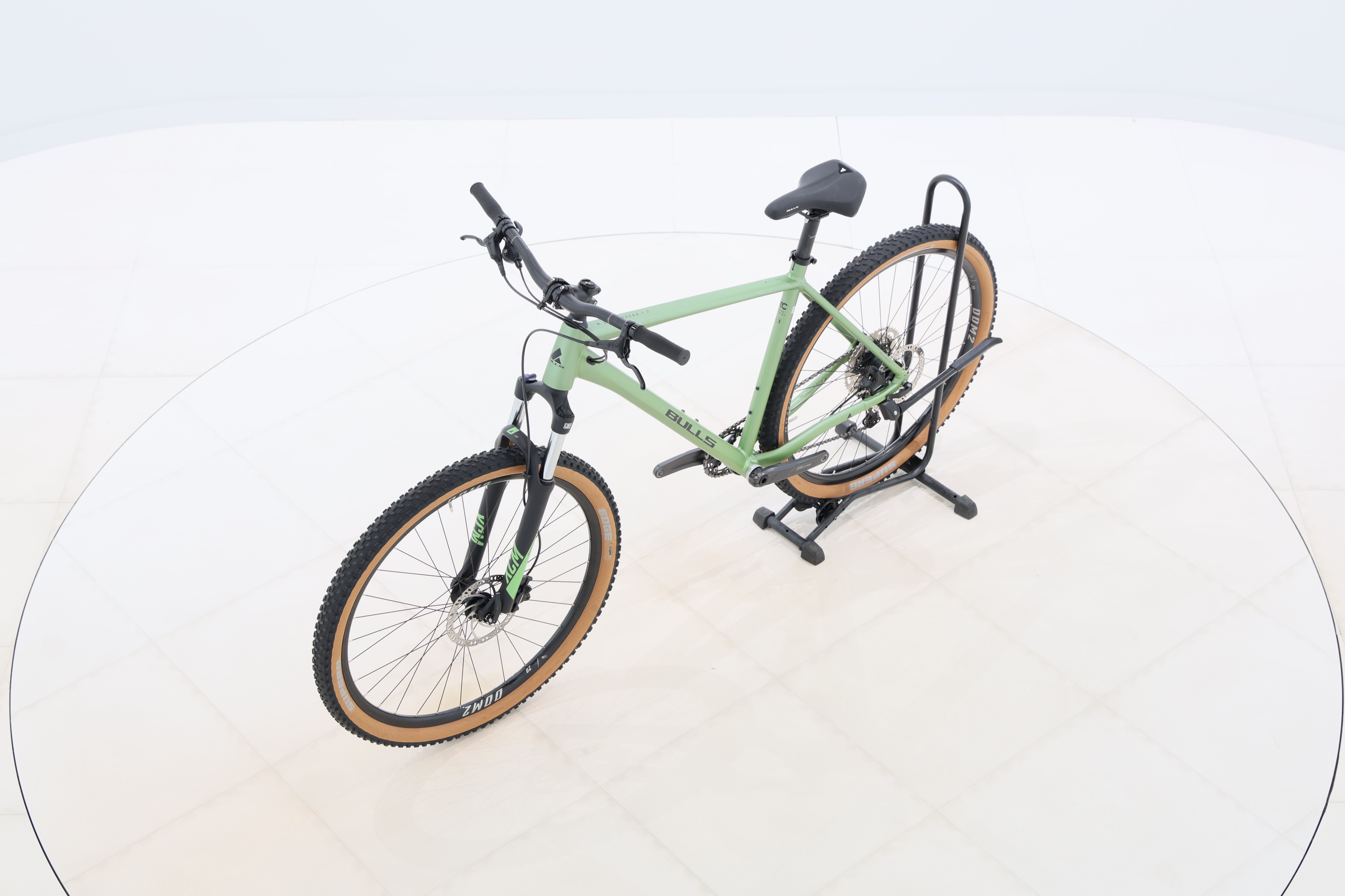 99be8a43-6c03-42d9-8d9e-02b855e1bf98