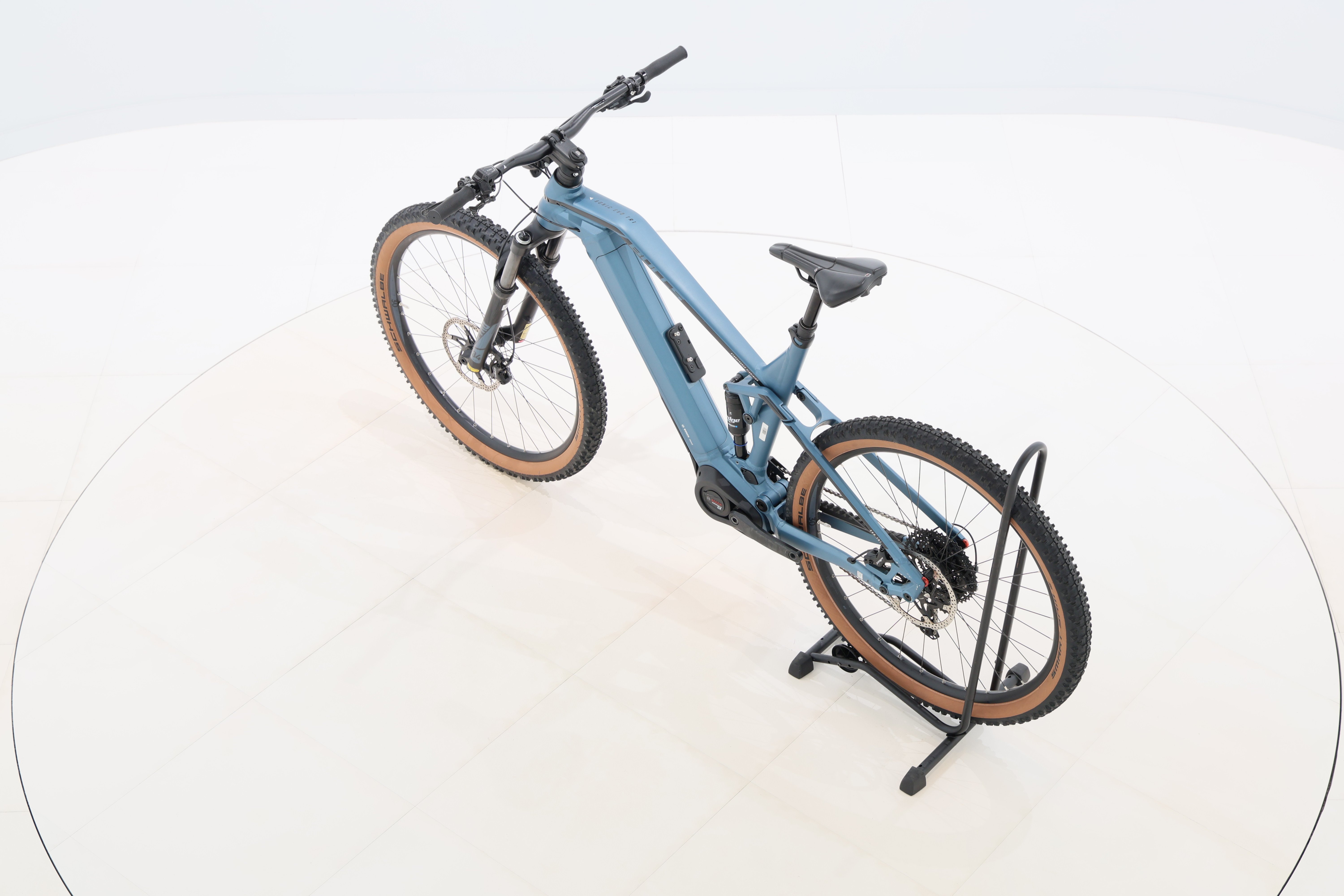 5a96bf25-ba89-4eae-b7cf-f8ebef833911