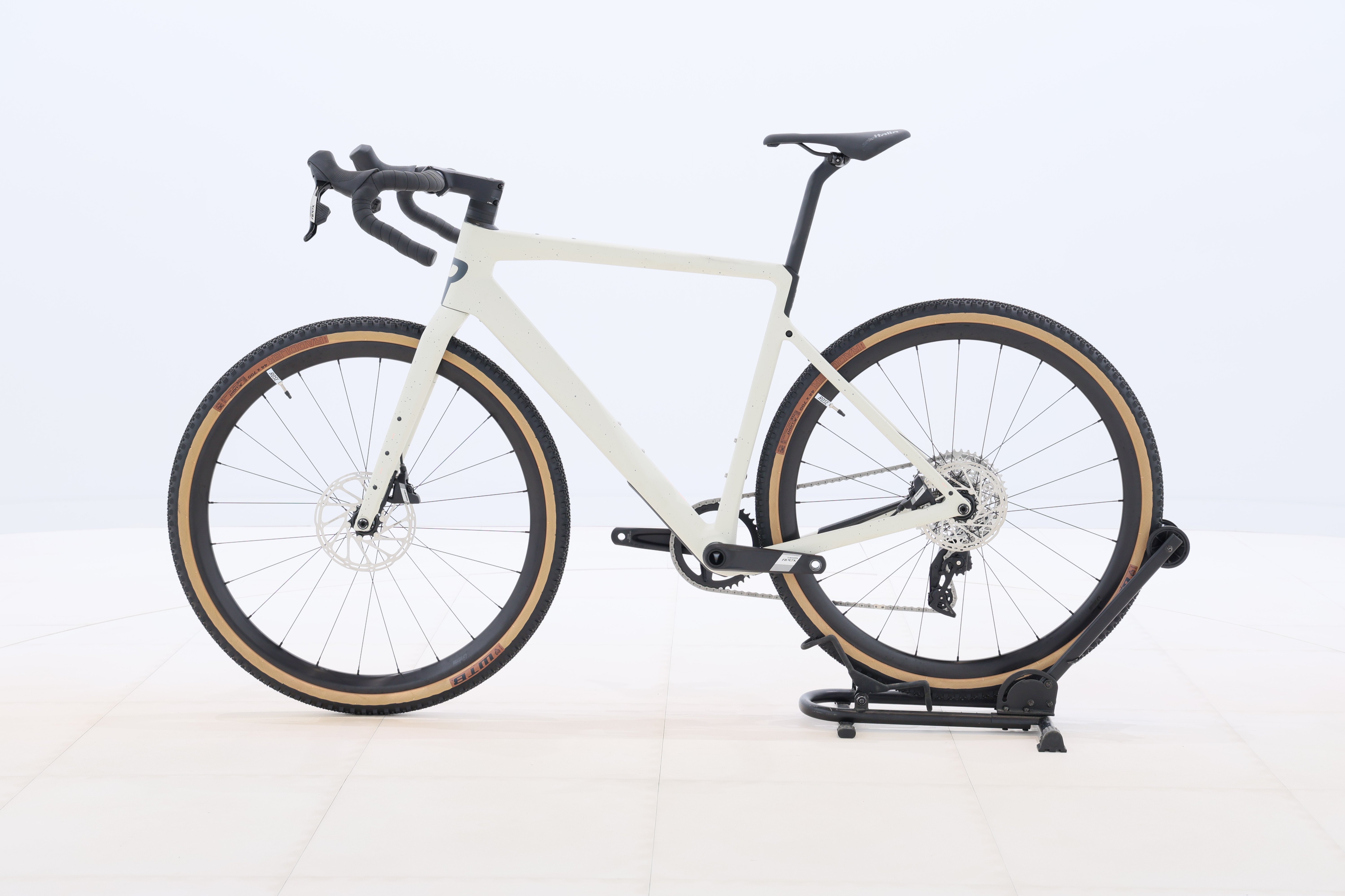 90bfdff6-4b9b-4cc5-9c30-2d6a94e20735