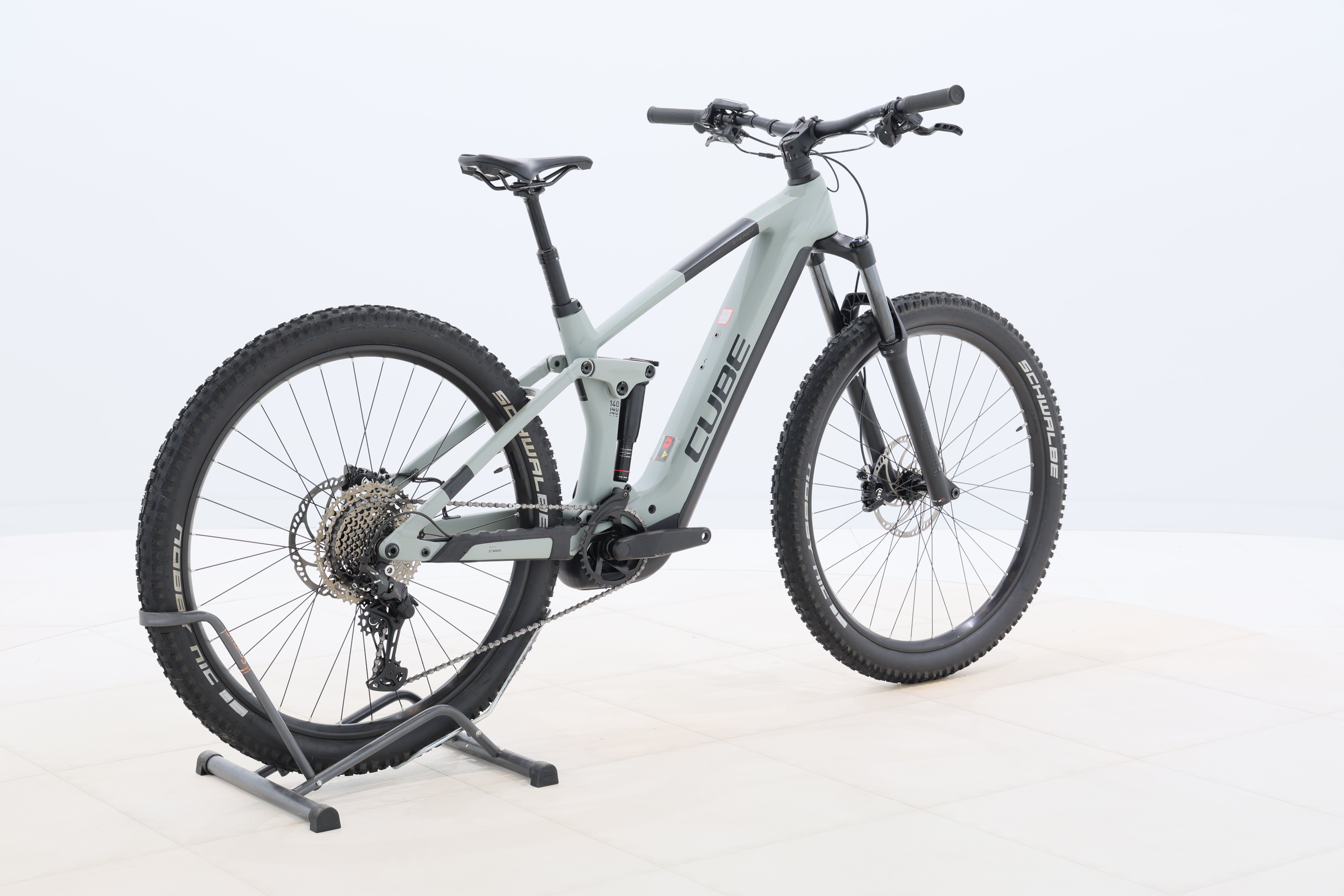 e2882af4-547b-40cd-b1c6-76316649d7cf