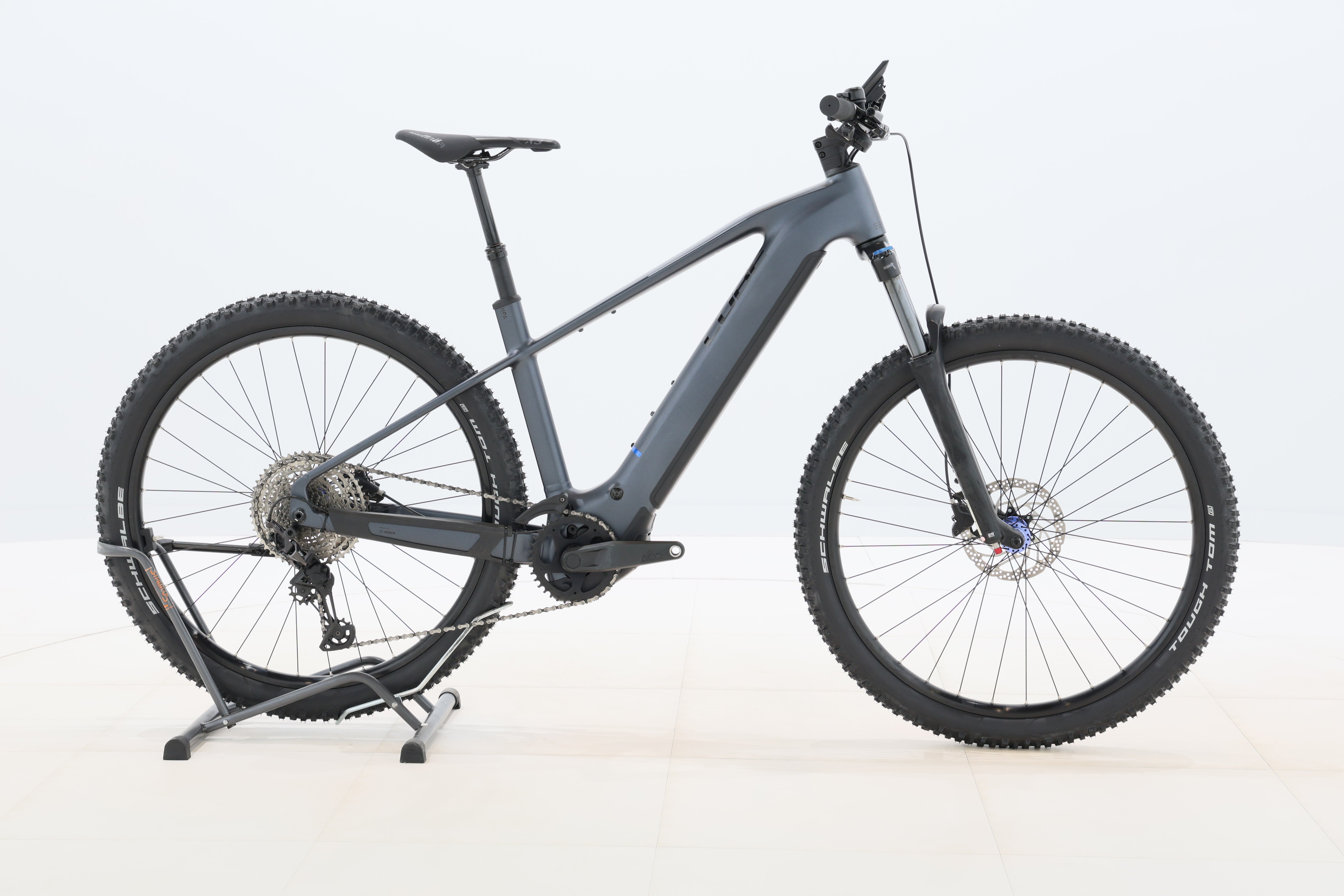 fd0e2393-52a6-4c0d-b2a3-15cf2c345803