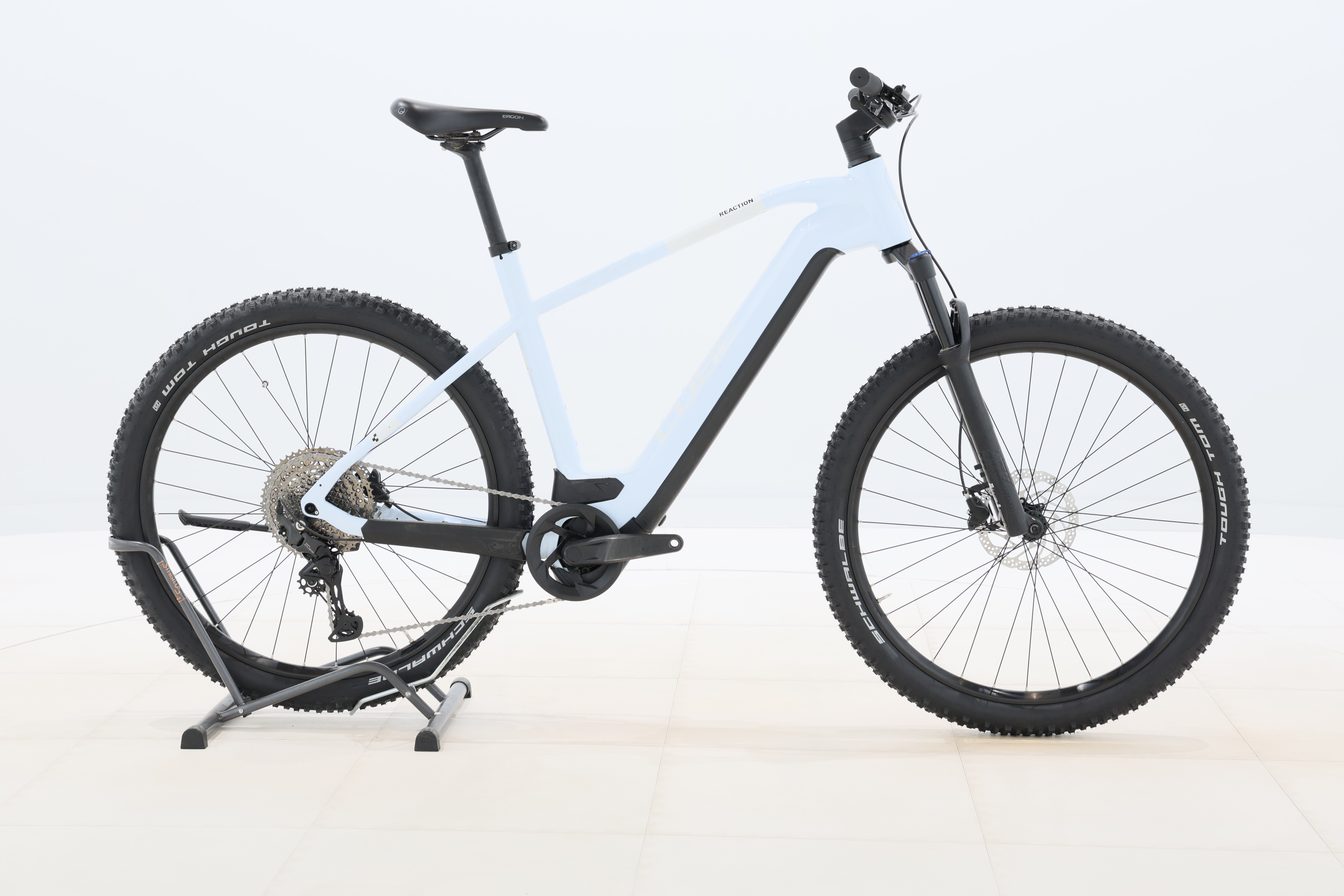 04ec46ea-3bac-48e0-9f64-9ddbeb2cdd1e