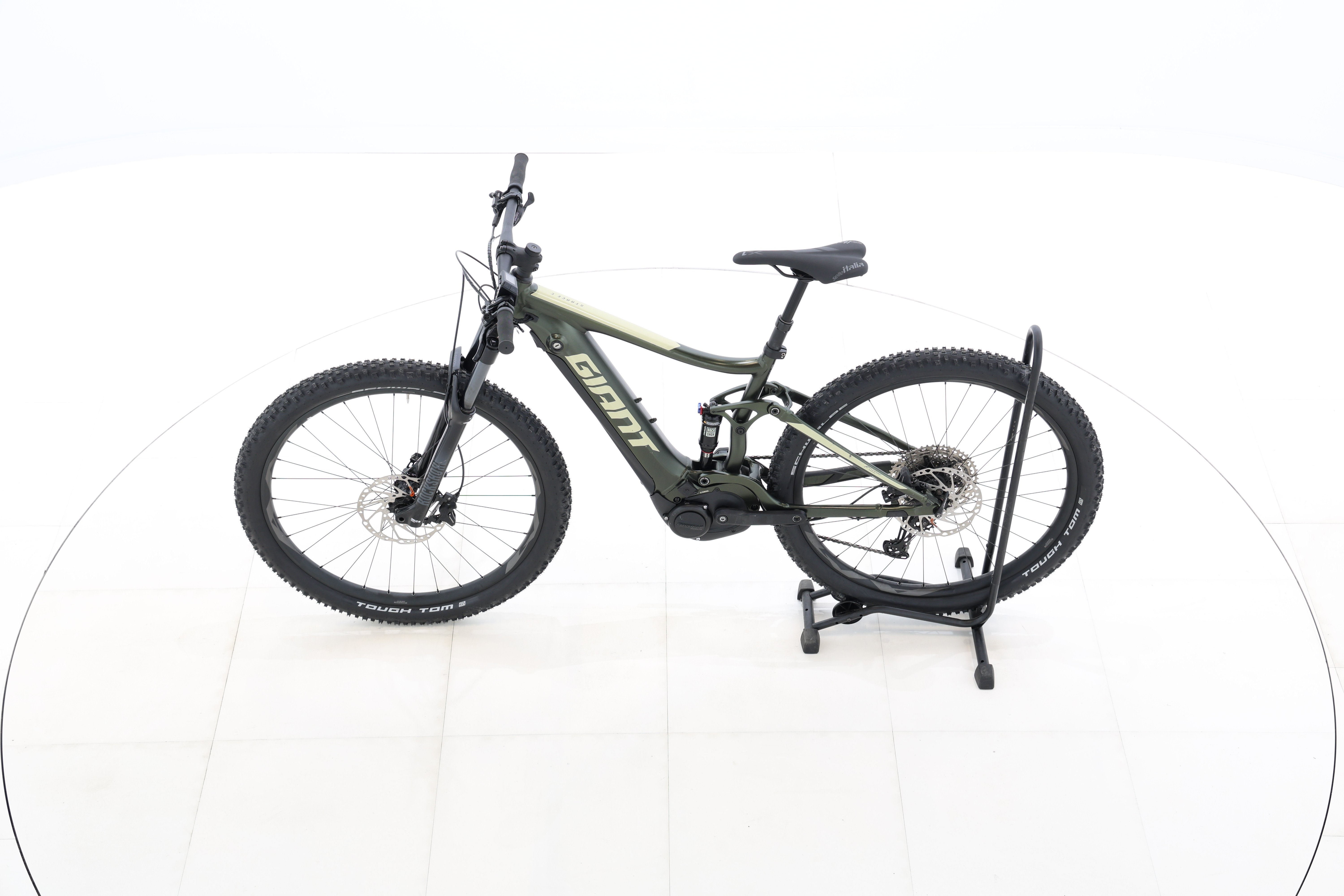 d6805712-7e90-4921-ac47-fb47b97fe40e