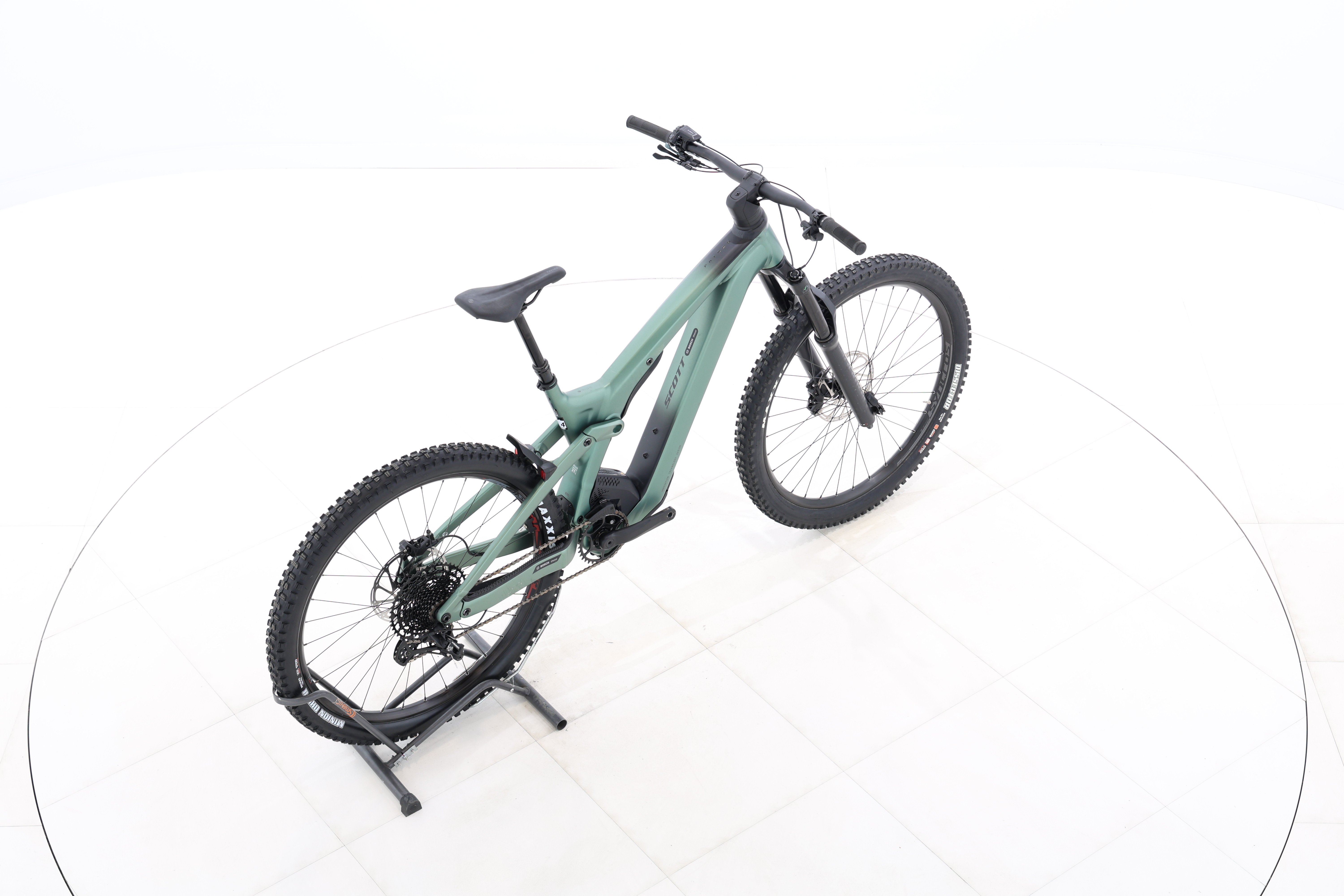 e450649e-9268-4e84-a7c9-fd6d665b8ef8