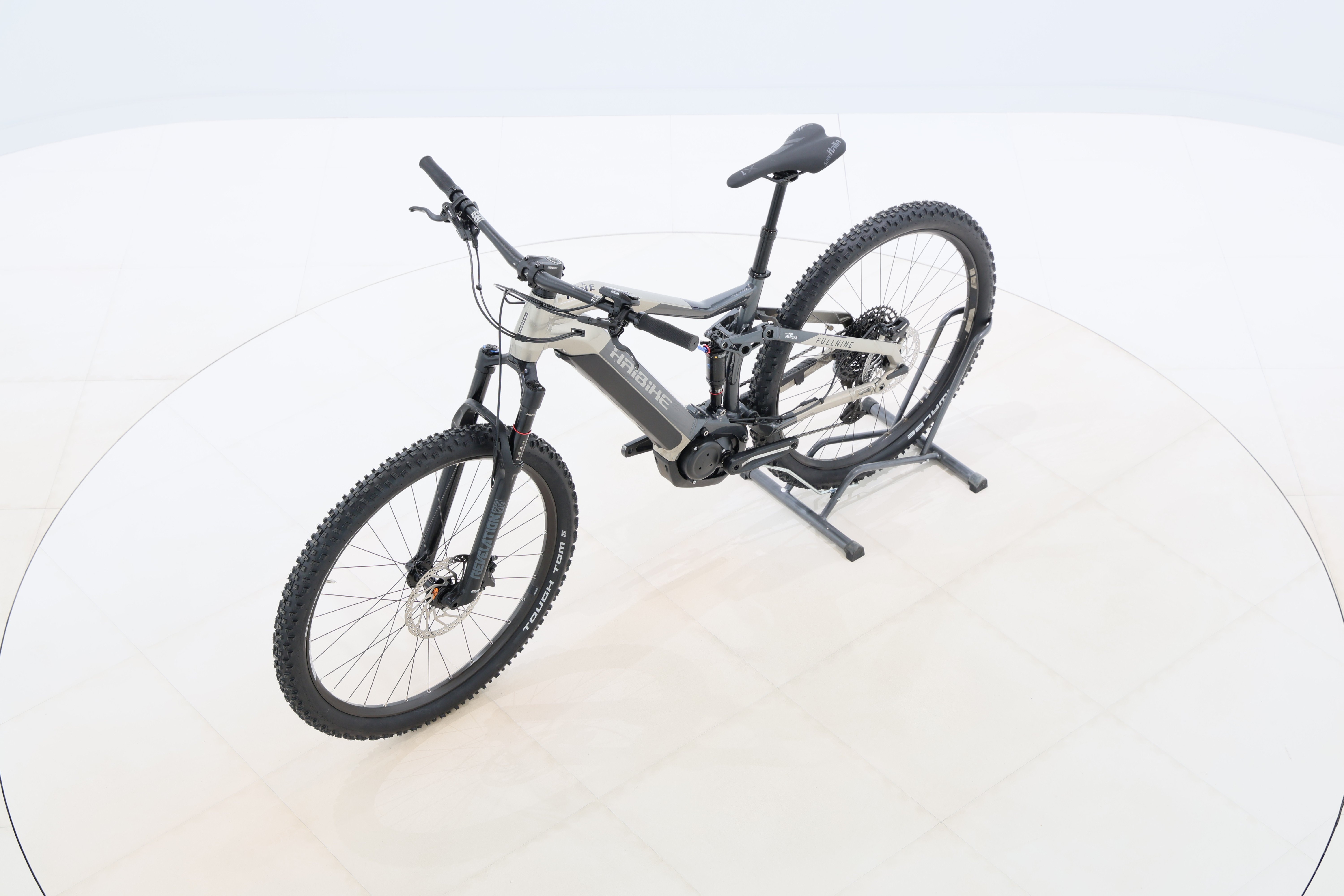 6ad934cb-d54a-4b74-87b6-0d9e04894c1b