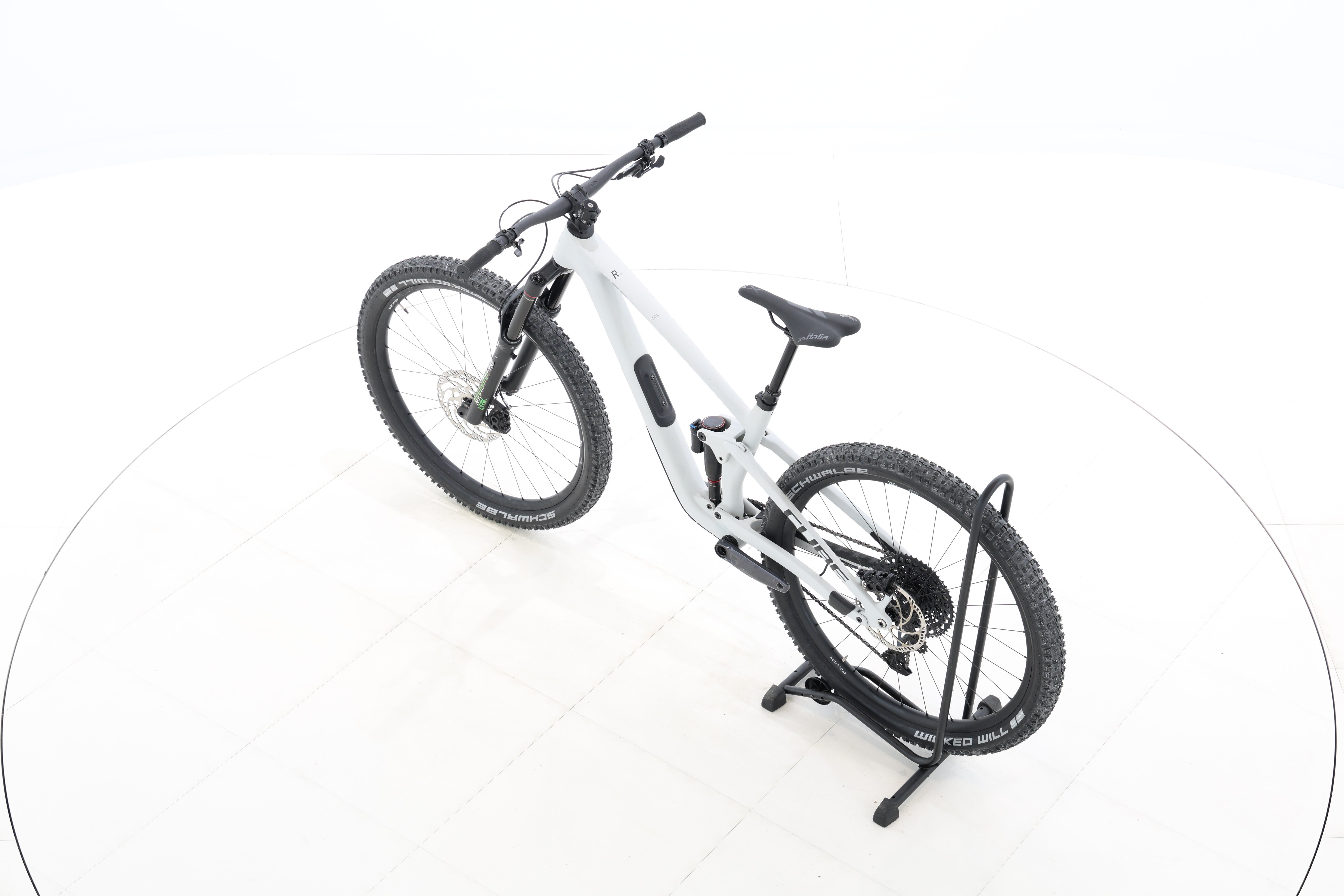 422e5e70-ac2e-472c-826a-016a450fdd6e