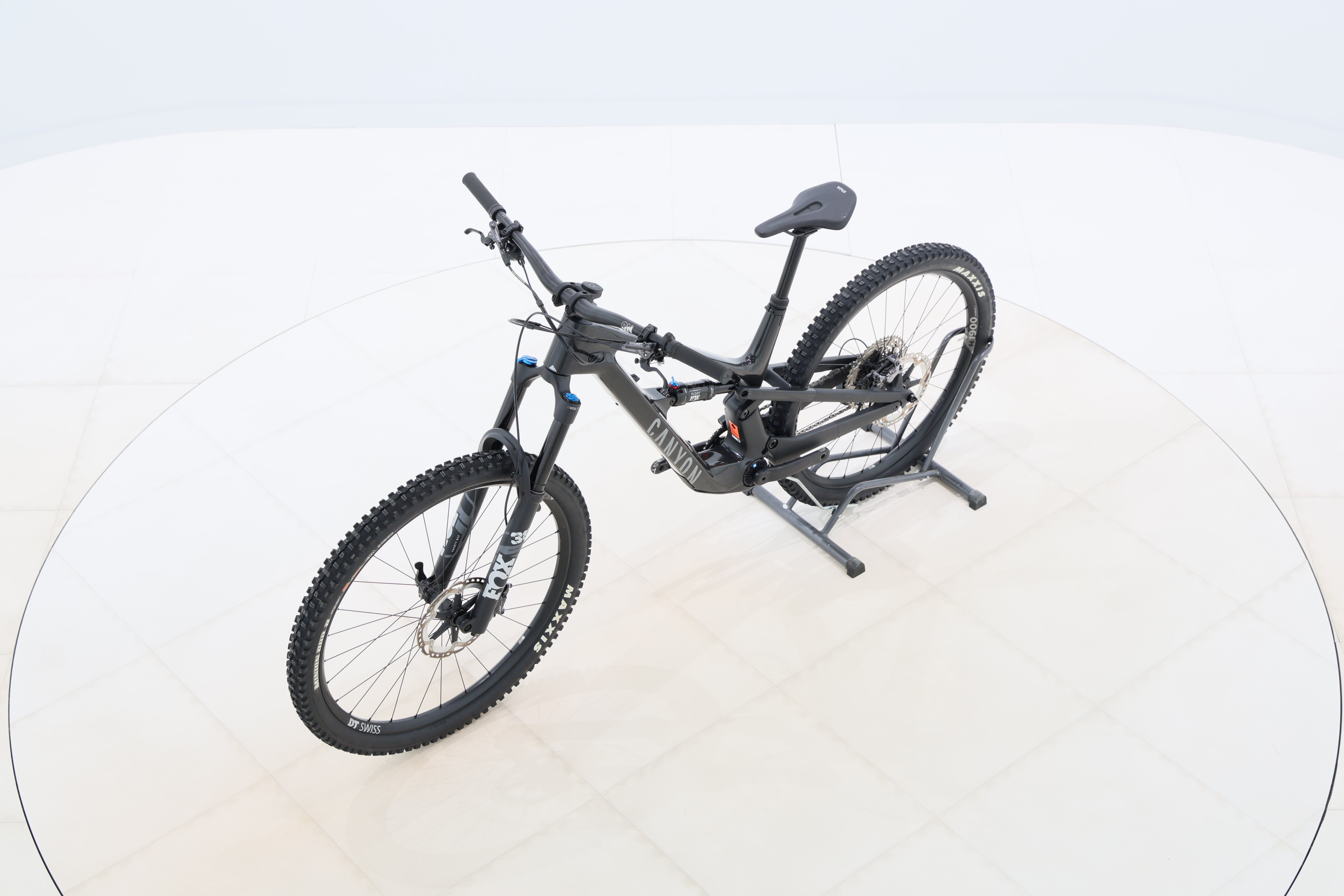 d1674f49-5e28-466e-a07d-1c1537811718