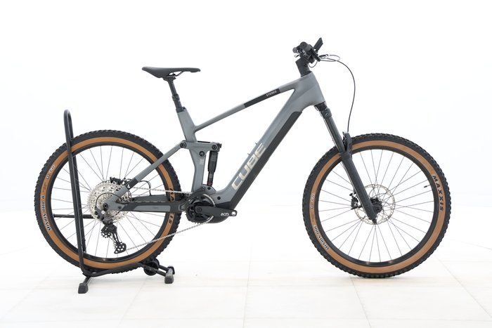 Cube STEREO HYBRID 160 HPC RACE 625 27.5 2023