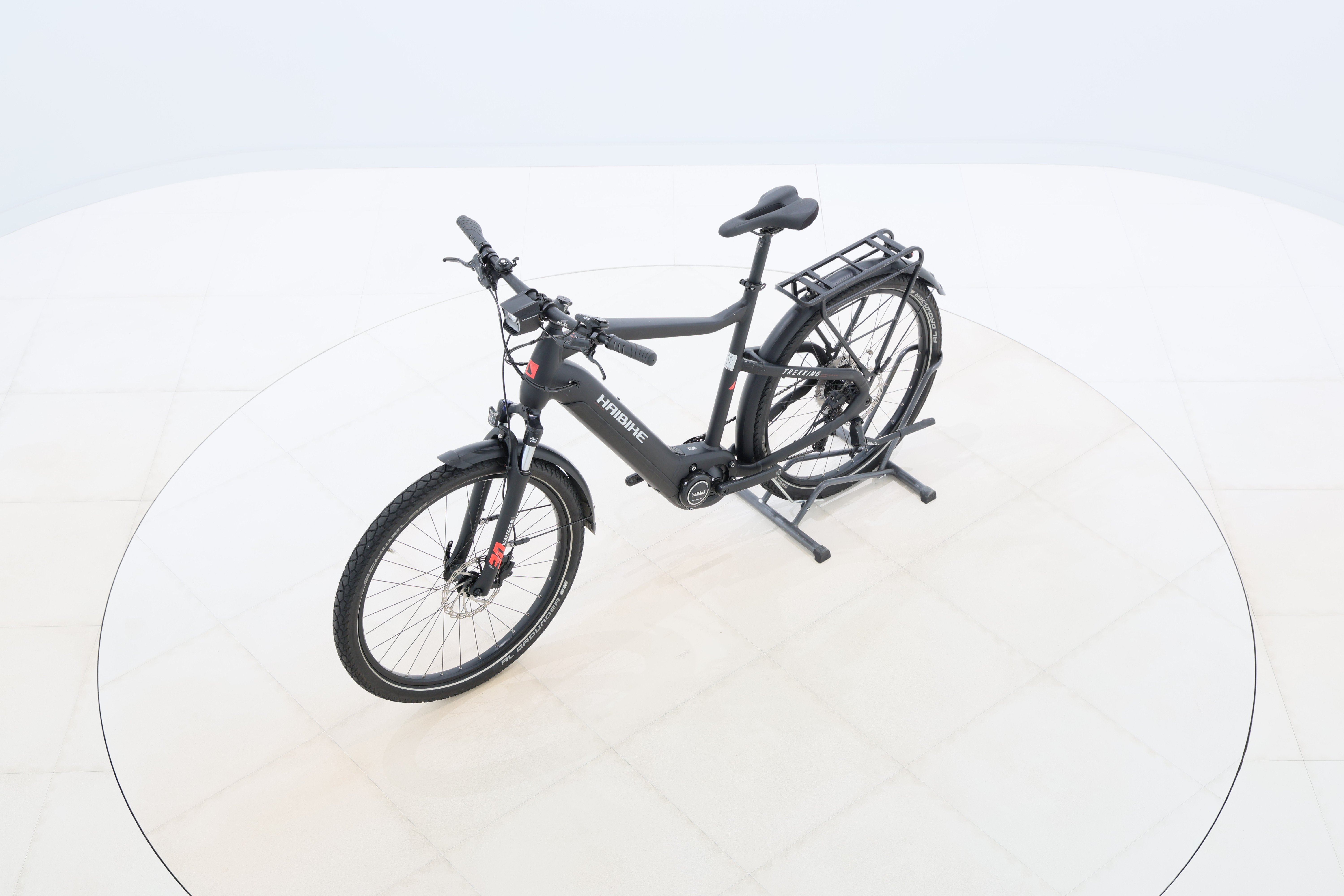 ab01b391-d1b5-4a6a-be80-66a16101f814