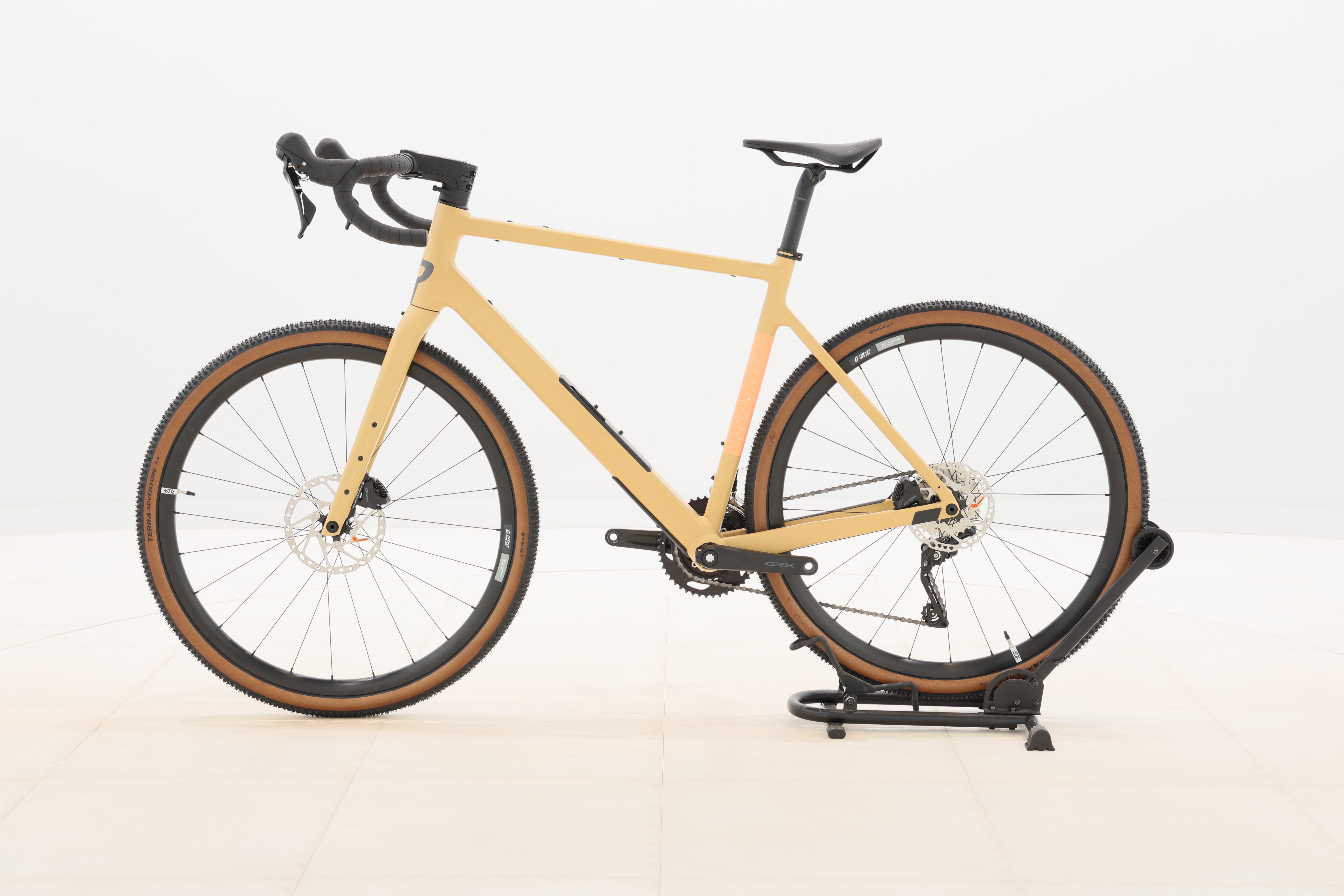 ee37ba01-1072-4b5b-ad1e-0a456a1a9255