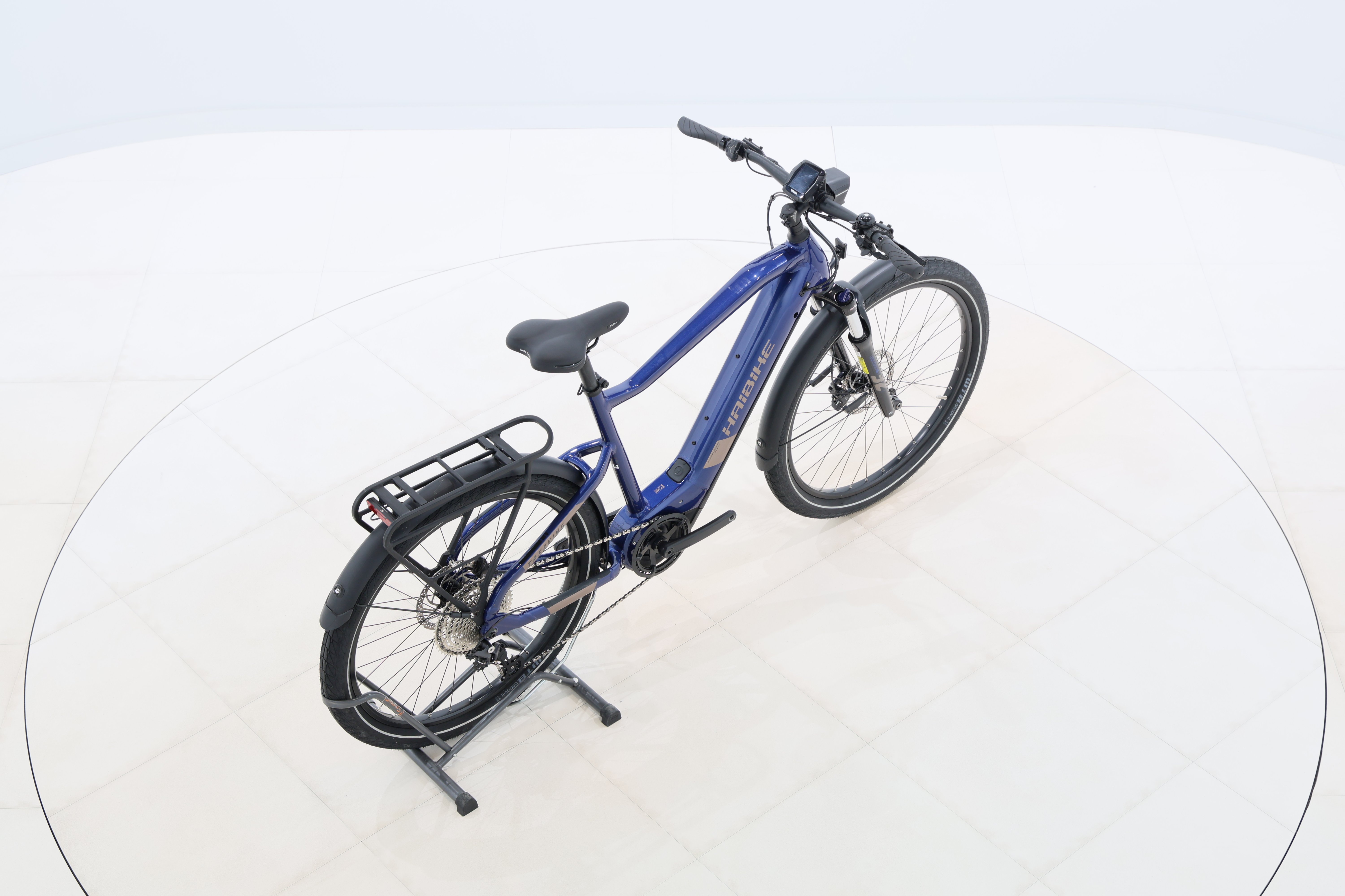 fe5d292a-f3c3-485f-b379-08d7cb0f6449