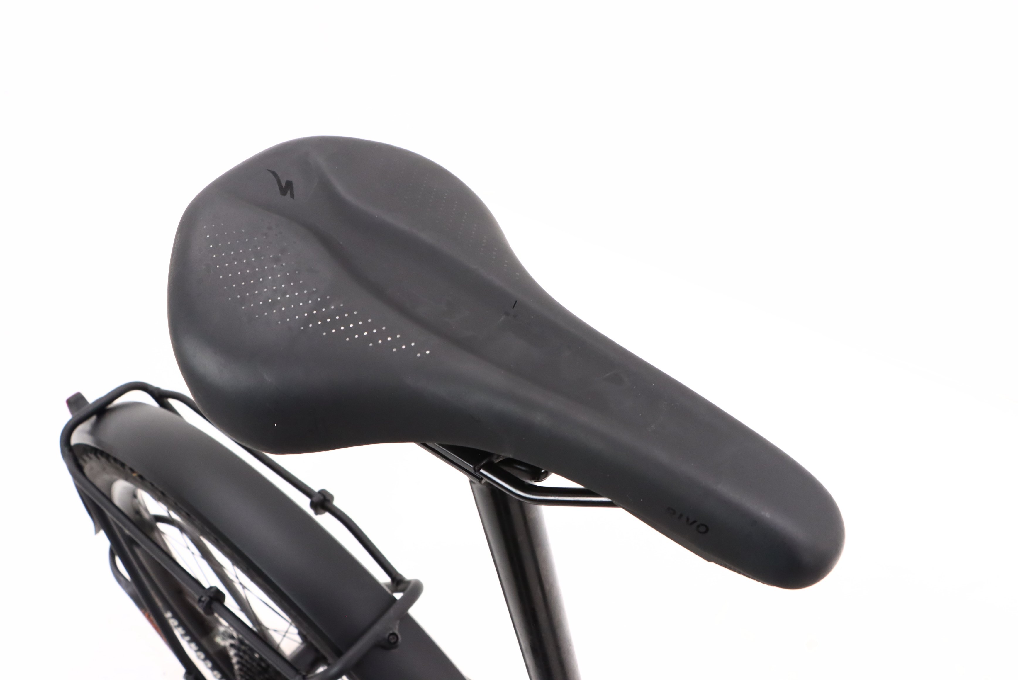 d4c9bbe9-1408-40fe-a9e1-2a94f79abe5f