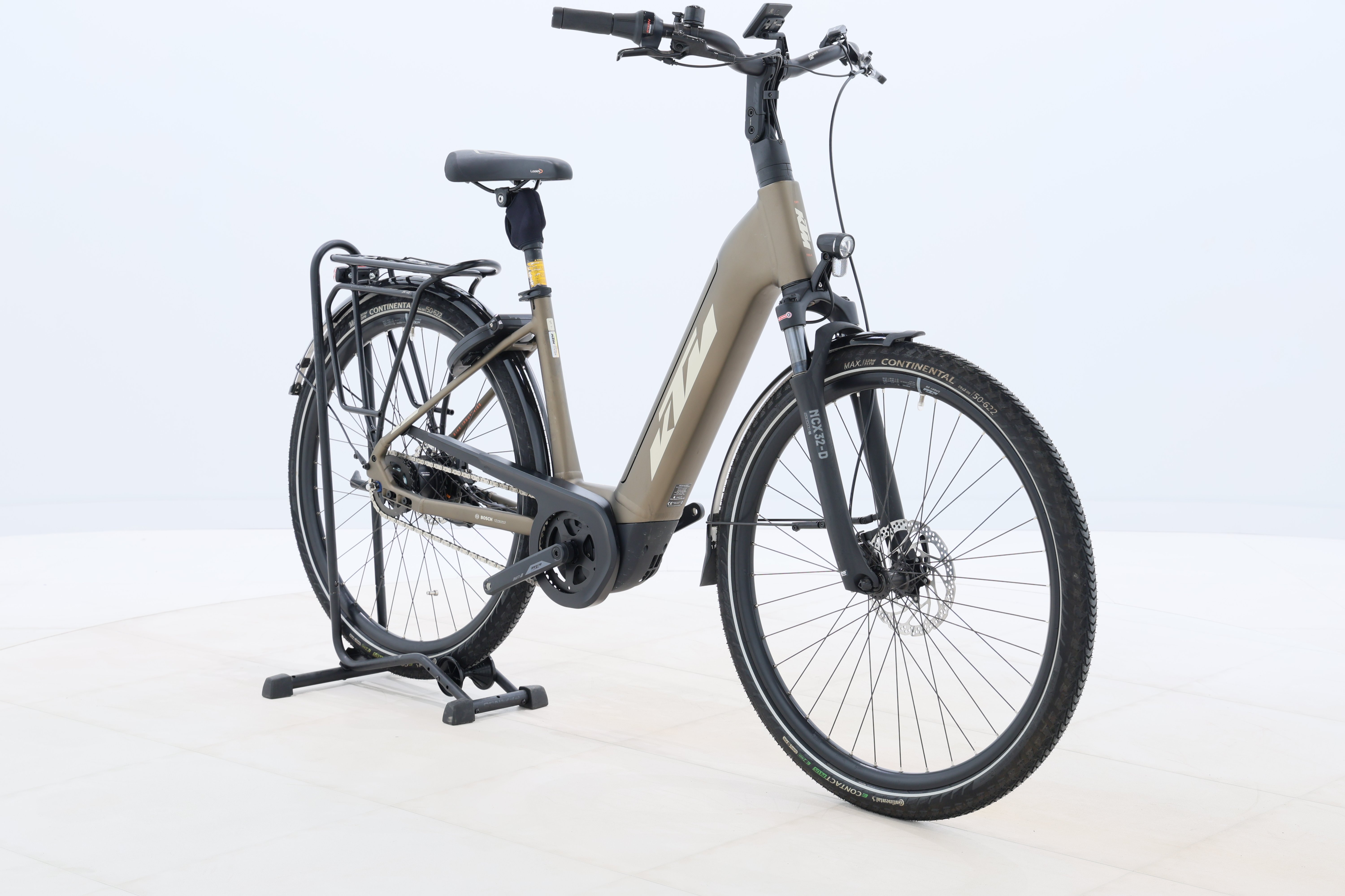 bdb2be90-db1d-464a-8048-23c8f5ce8204