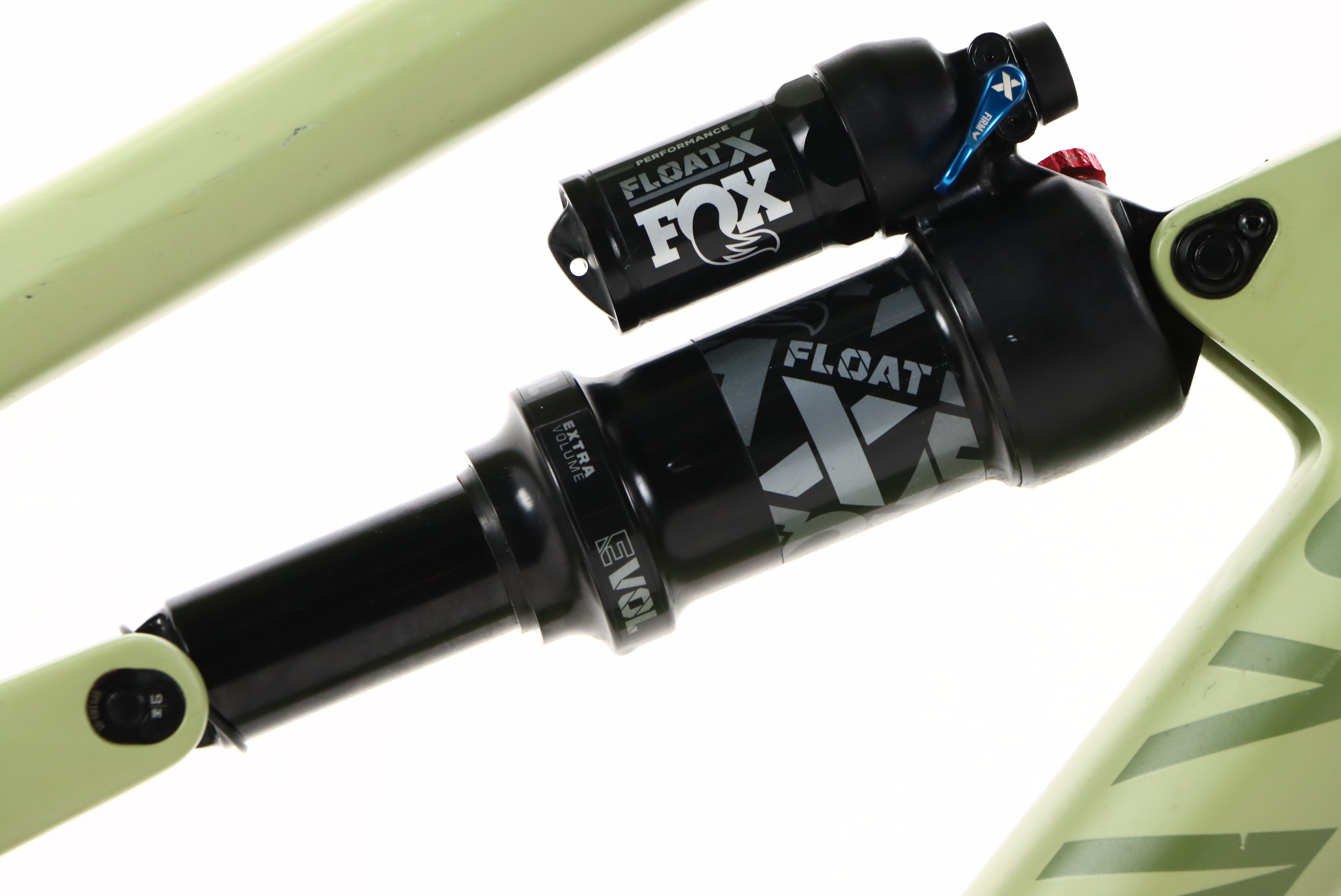 04228247-54d8-4faf-8ec8-fc962b5844b6