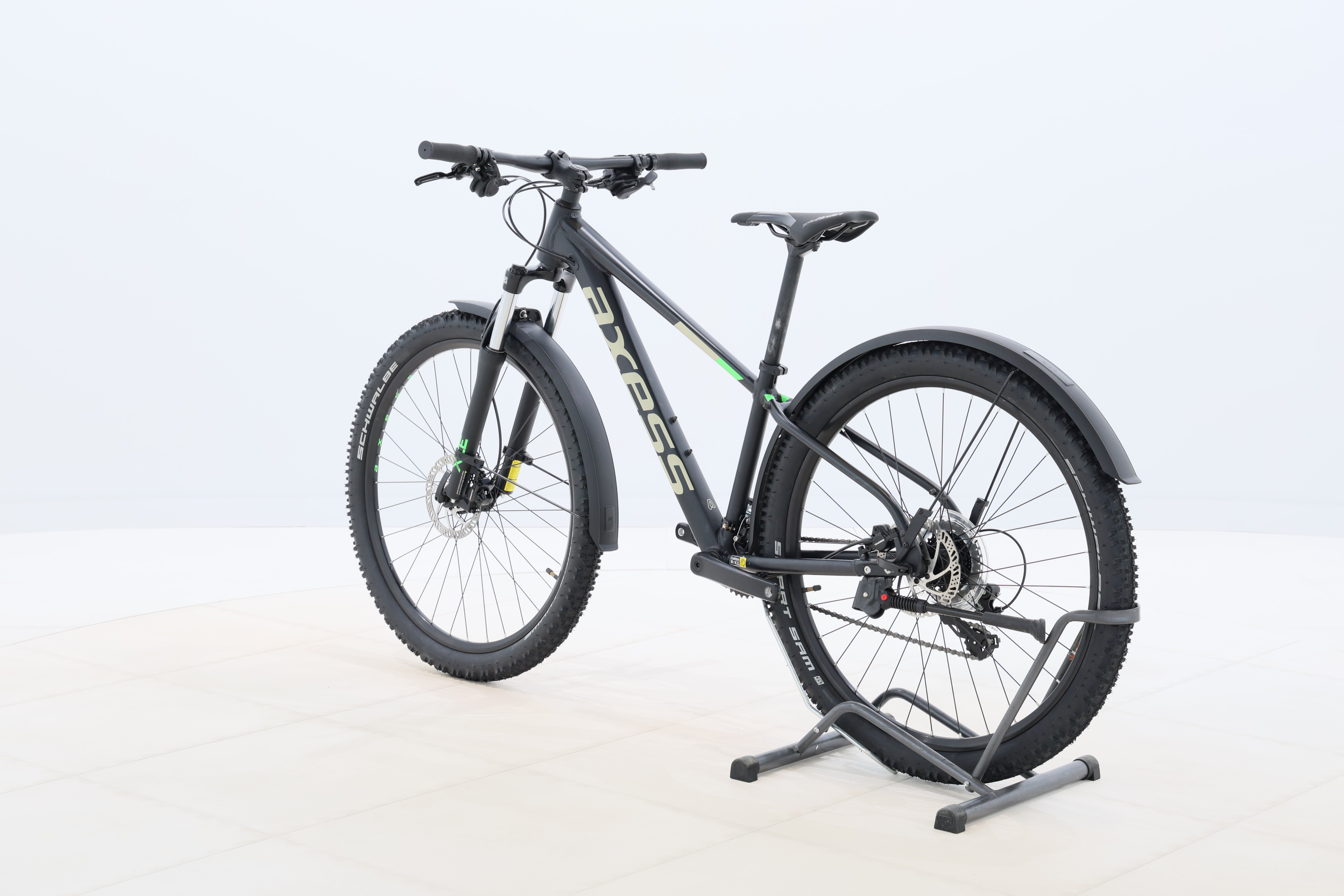 0e30d04b-77ee-4b2f-a7a0-53e465251bb7