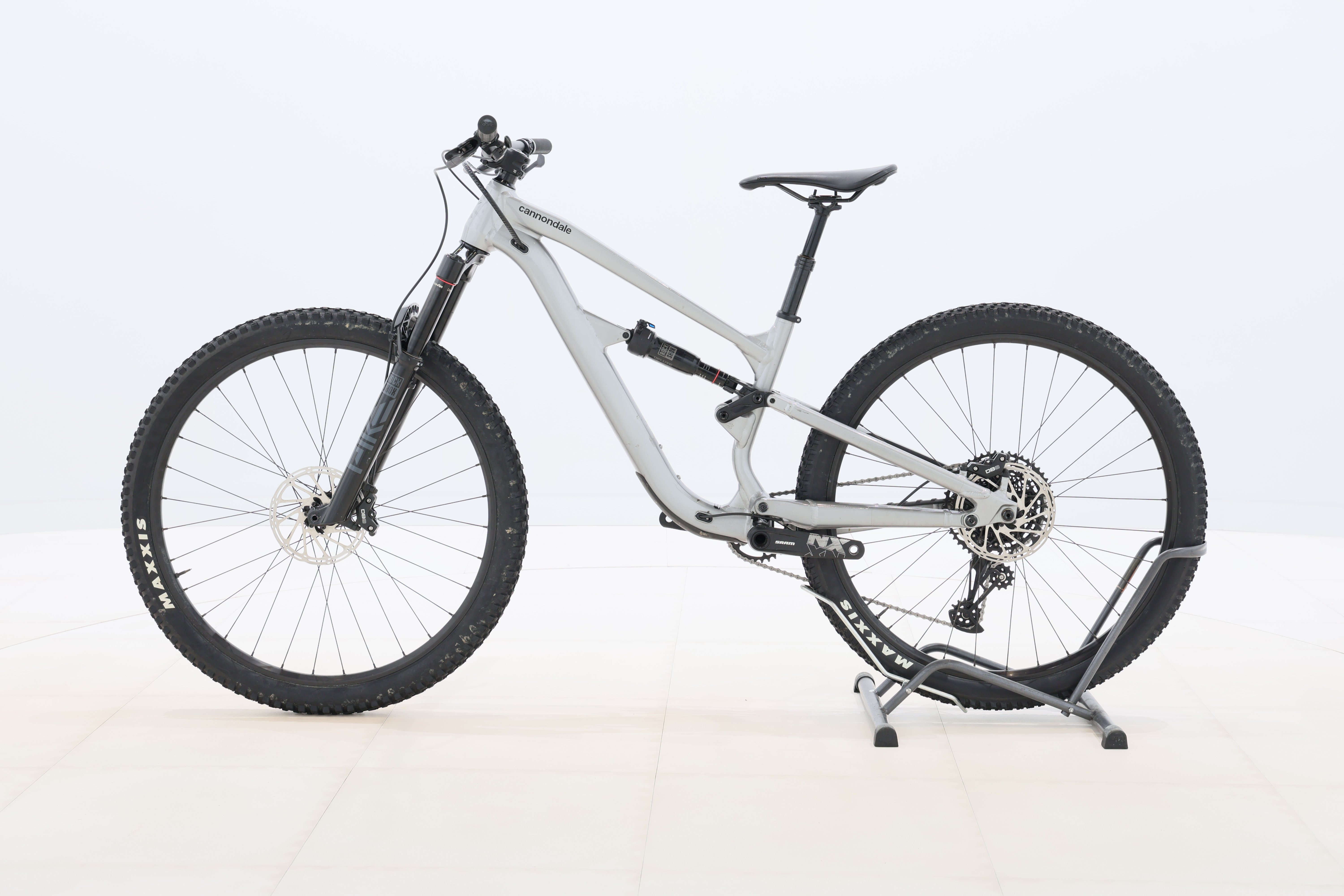 ab2d6858-30c7-42fb-b6db-28b34cd638a7