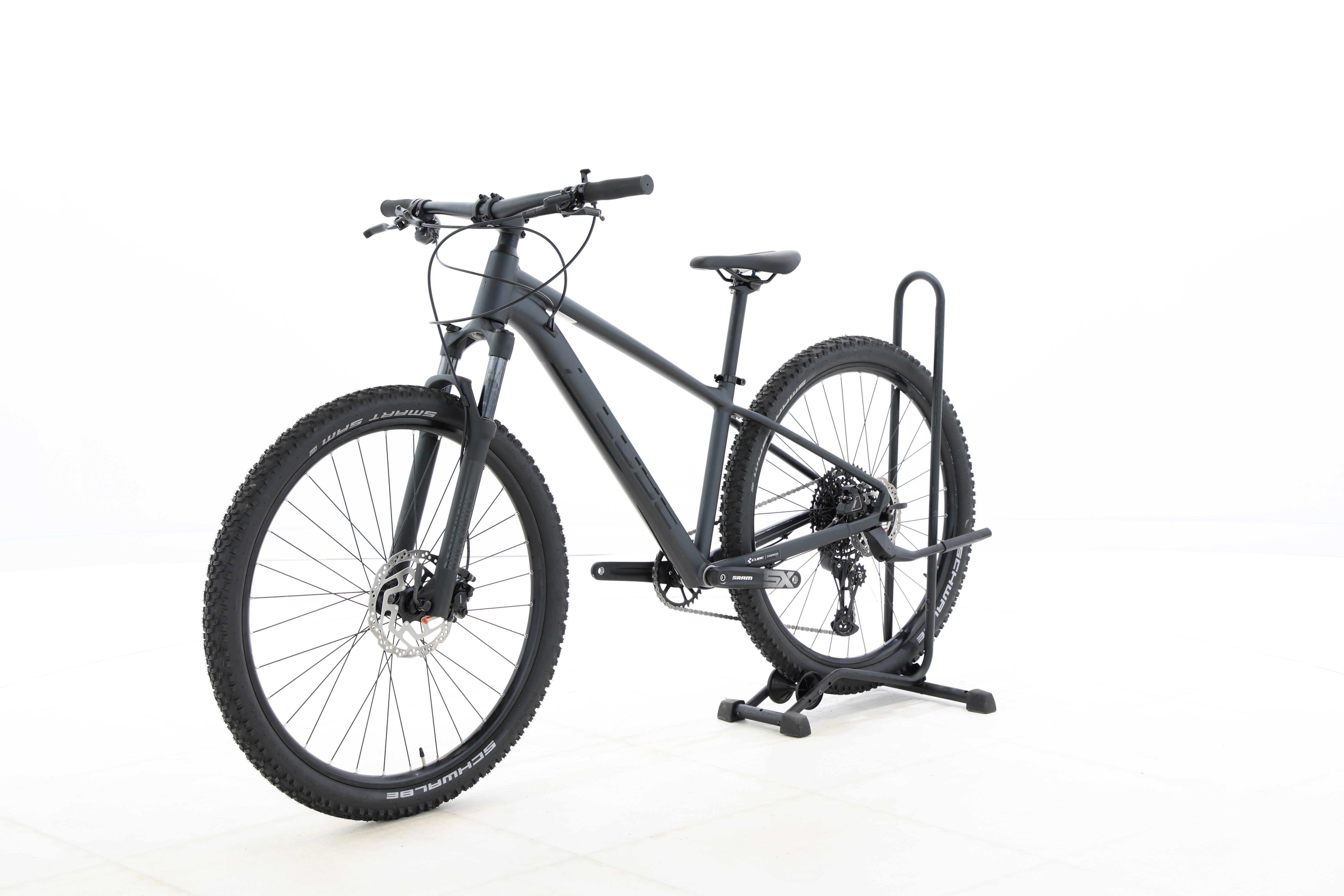 b0359966-68c3-43bb-8b40-c329c3196b39