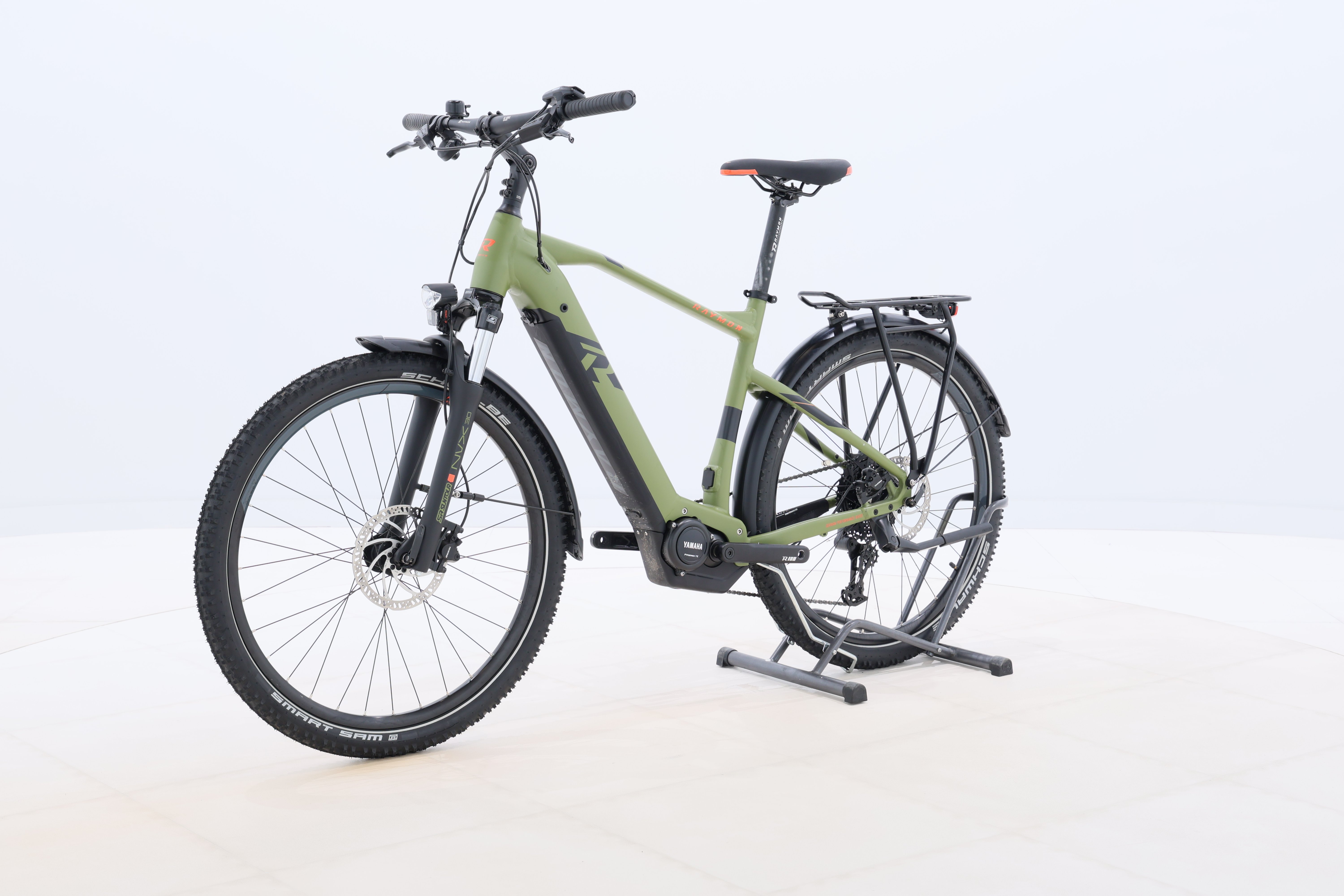 8c6b357e-08bf-4e82-9397-c6ab37e88f40