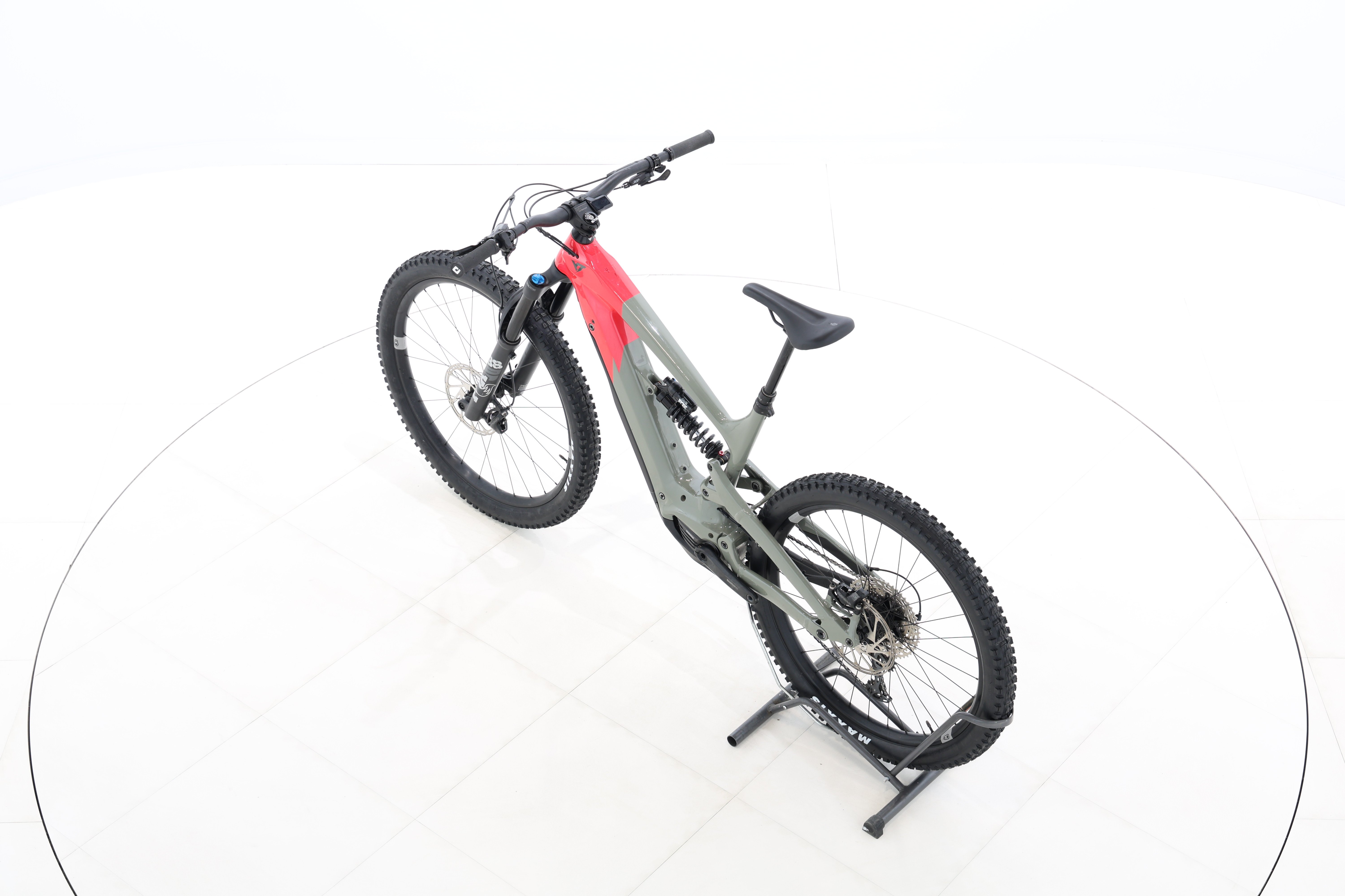 bf13ab31-c16f-4dcc-8255-9d4dd056bd4a