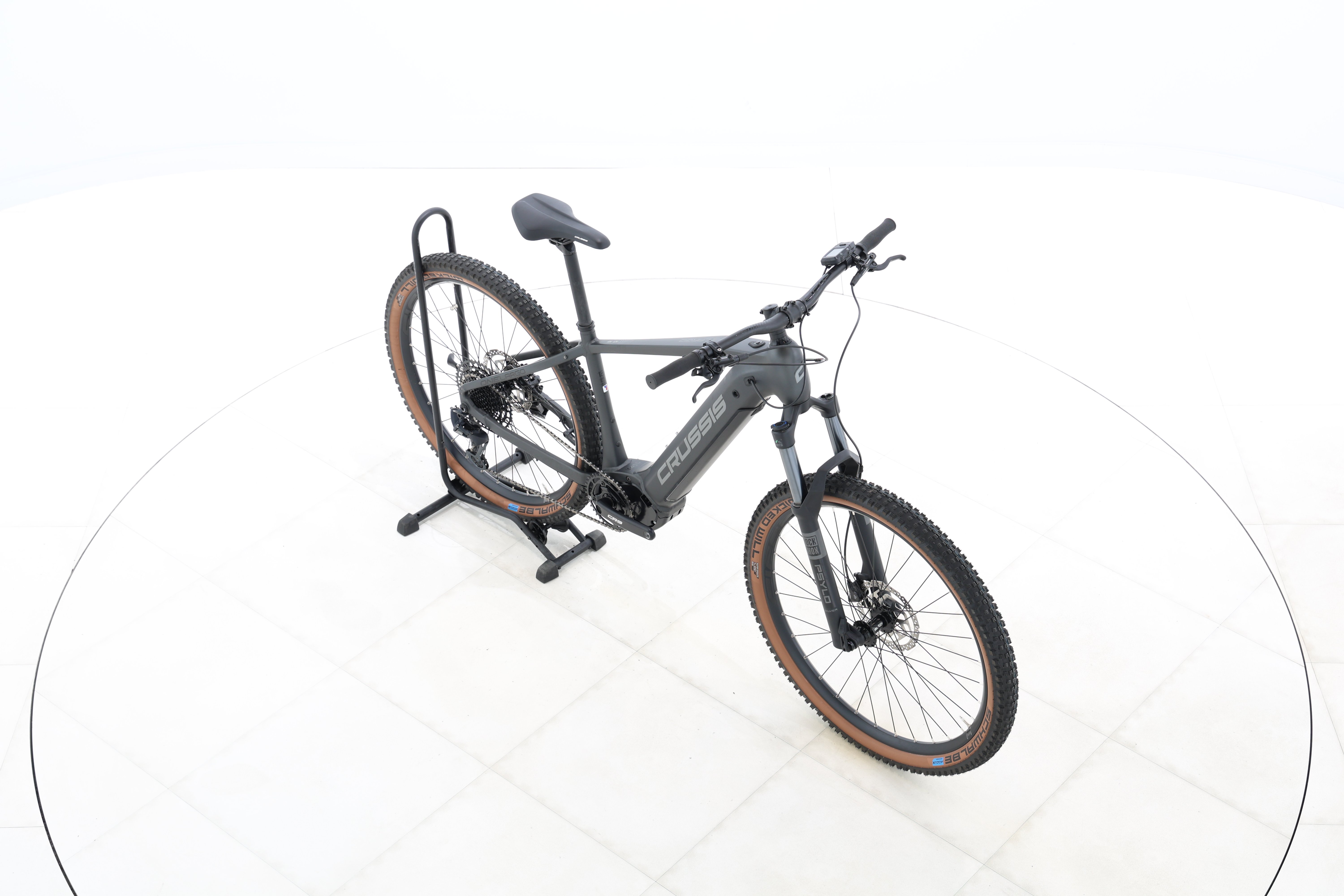 efef0fe9-0dbf-4edb-8418-839f6070c03a